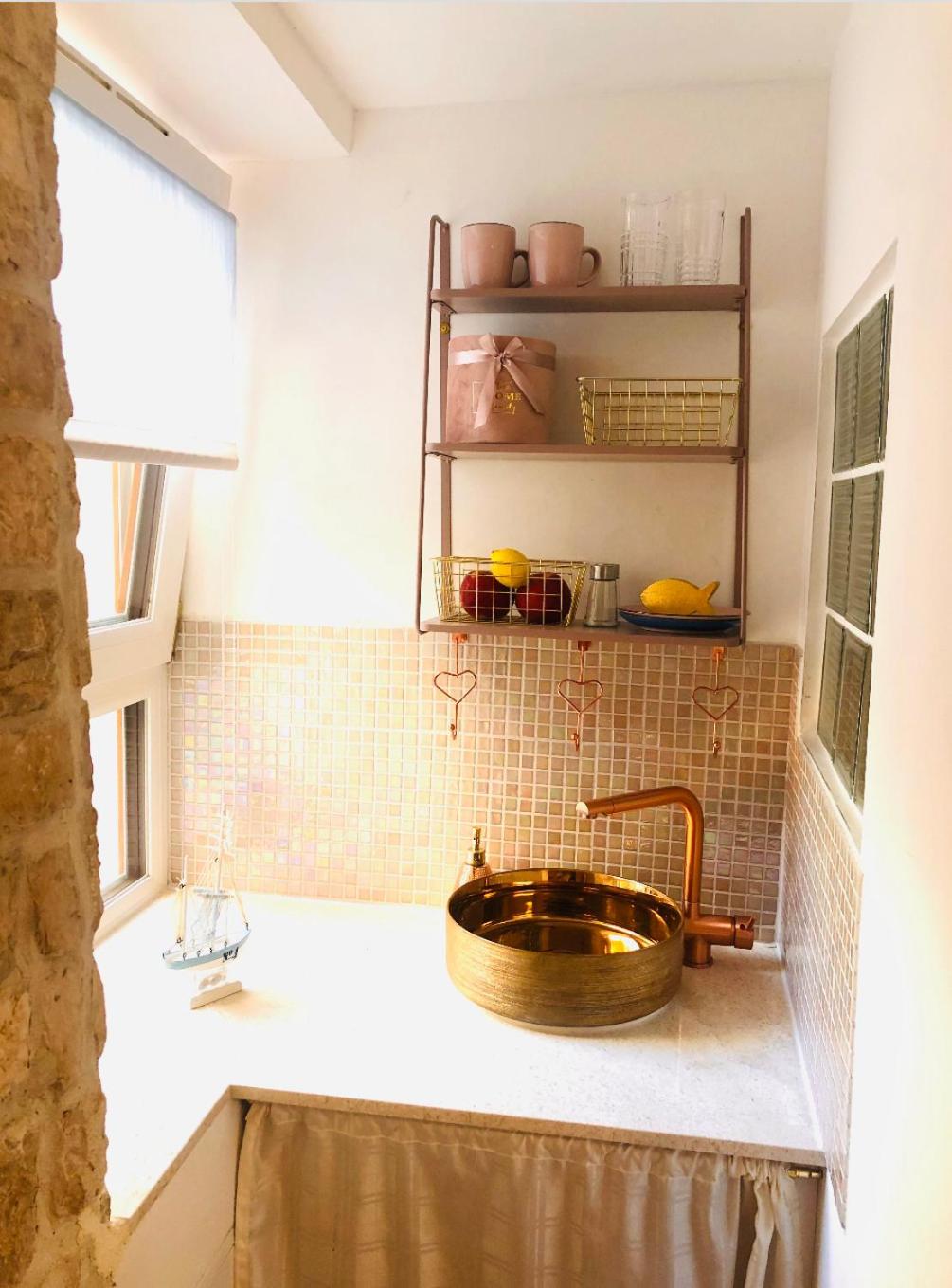 RELAX - Istrian stone house in the heart of the beautiful fishing village Fažana - only few steps from the sea and the wonderful beach - incl Klima with PL view 4