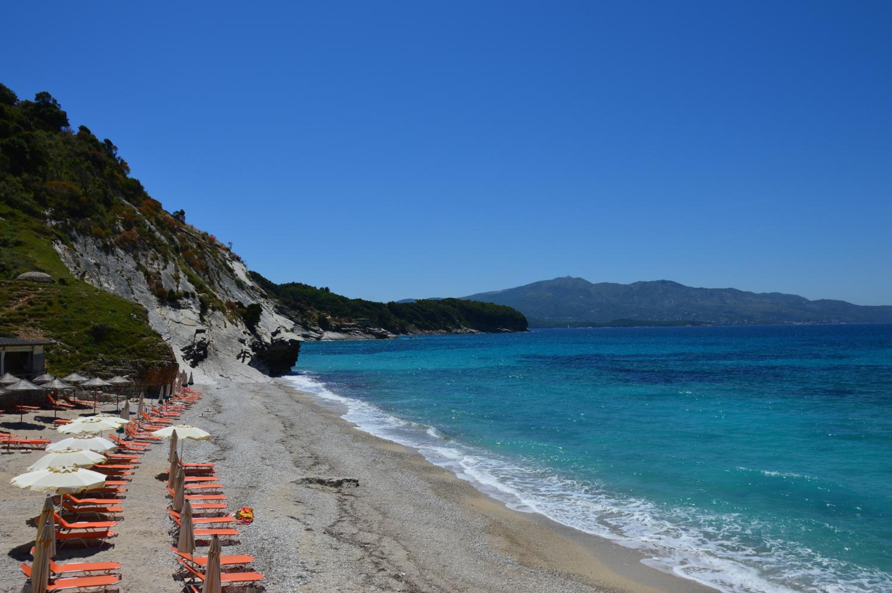Mirror Beach Ksamil - Vila Zervo