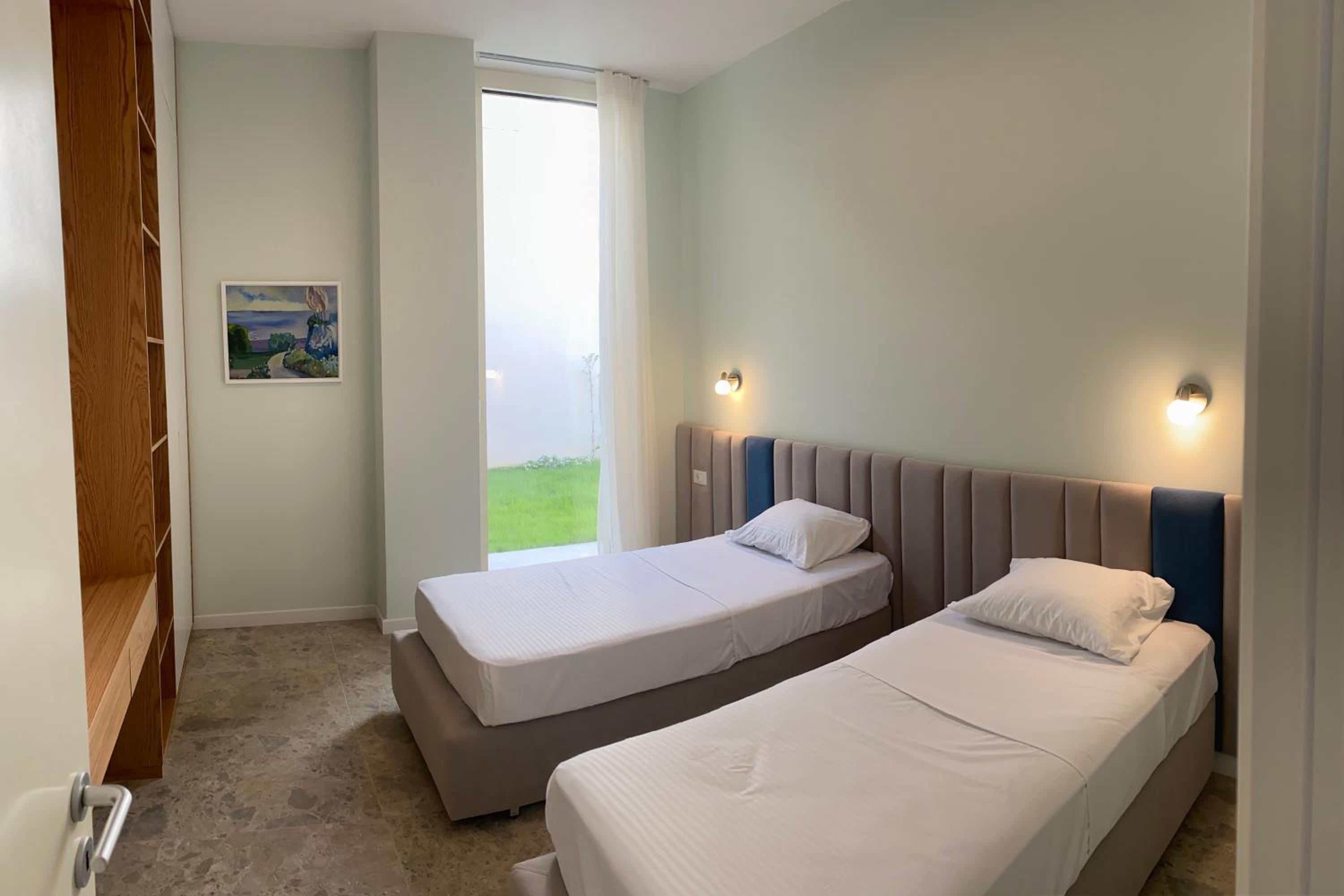 Seaclusion Villa Palase - Heated Pool & Jacuzzi