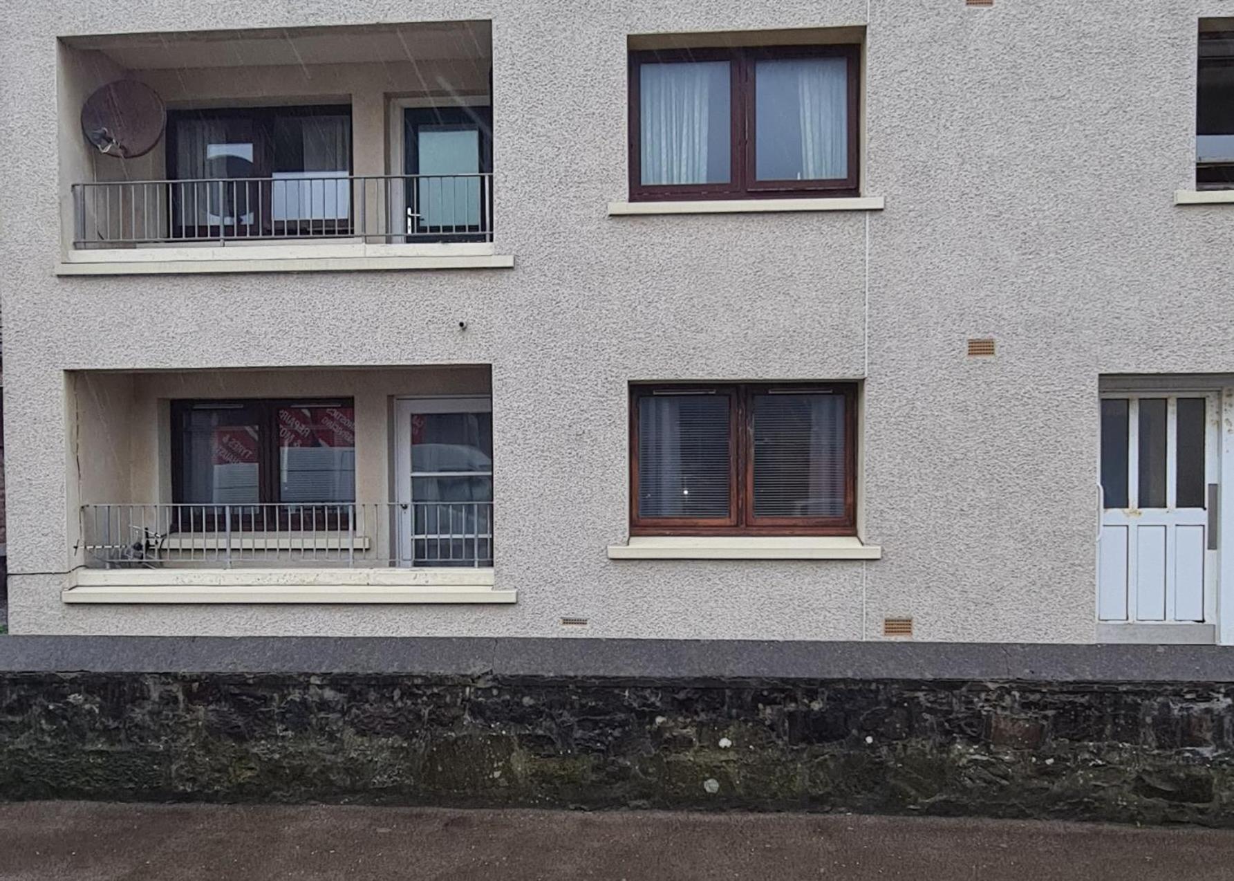 Hotel Beautiful 2-Bed Apartment in Campbeltown - Image 1