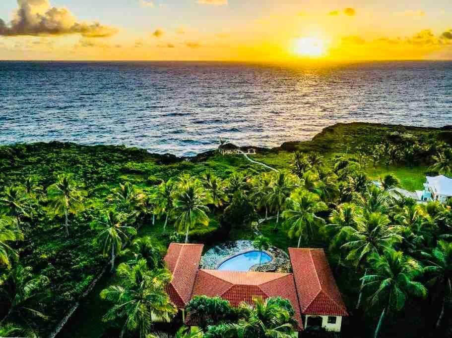 PALM HOUSE - LUXURY VILLA - SAMANÁ - Ocean Front view 3
