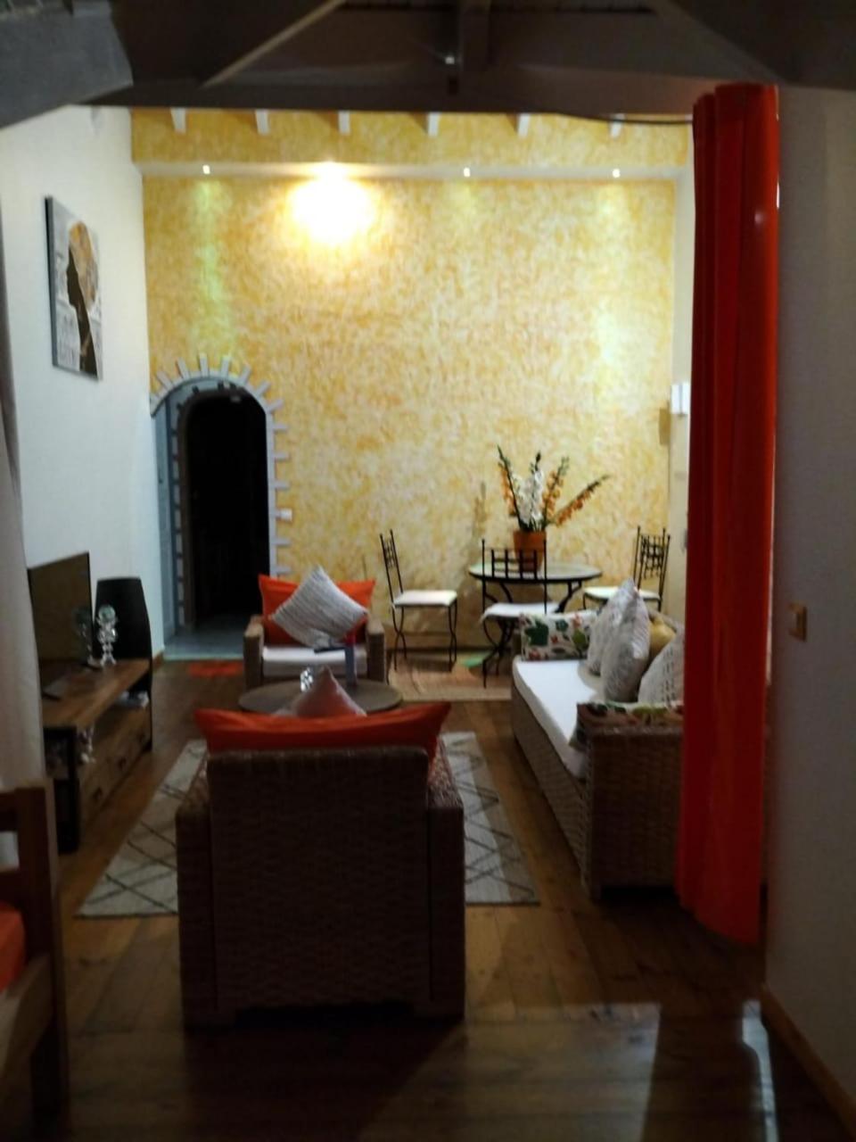 Photo 7