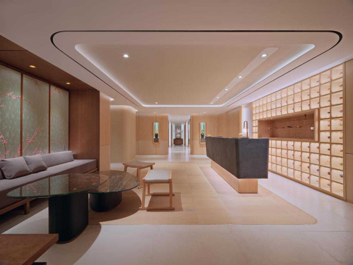 Lotte Hotel Seoul Executive Tower 123