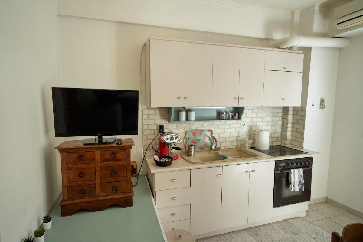 Single House in the Center with Fireplace photo 2