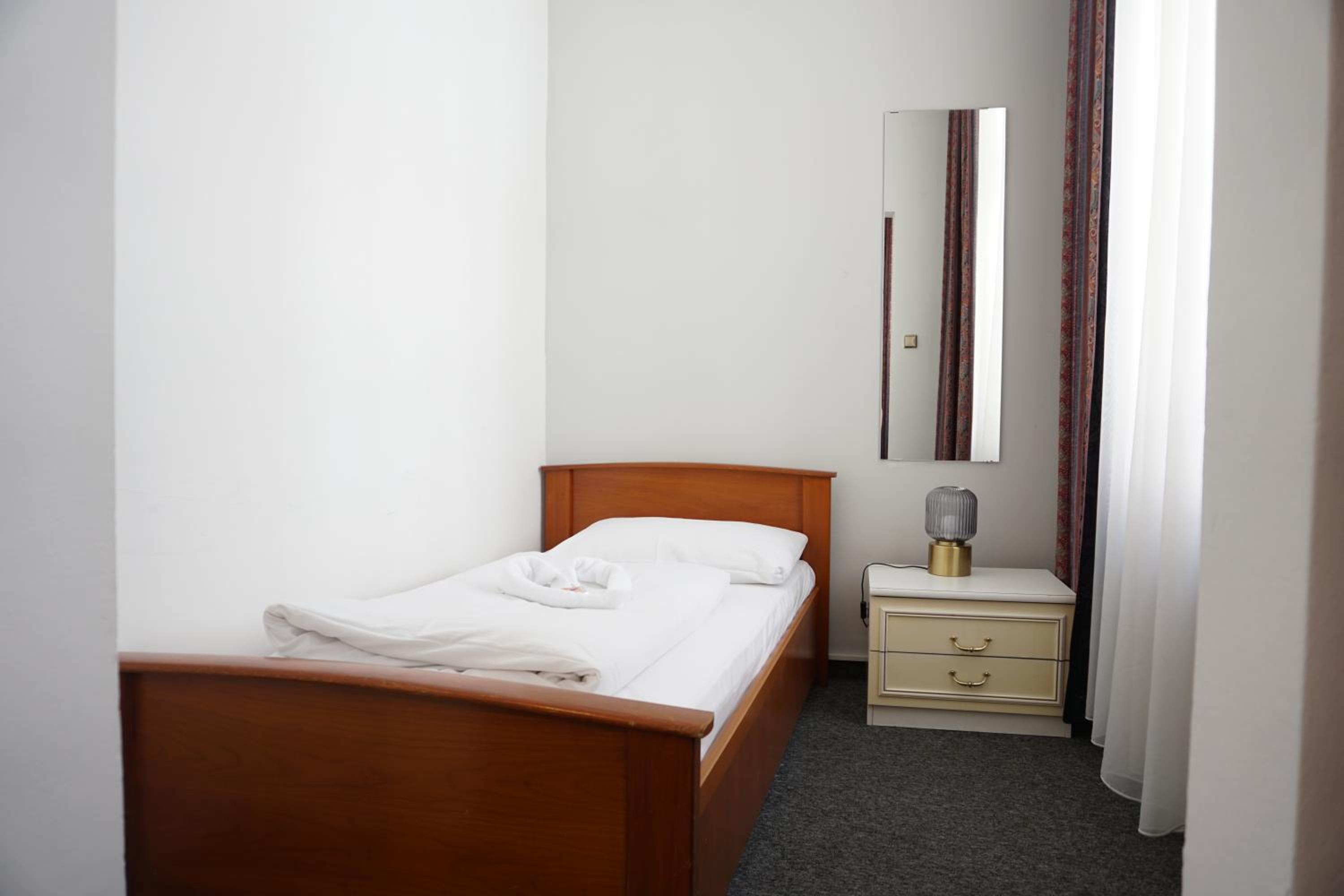HOME1 - Lumes Boutique Hotel