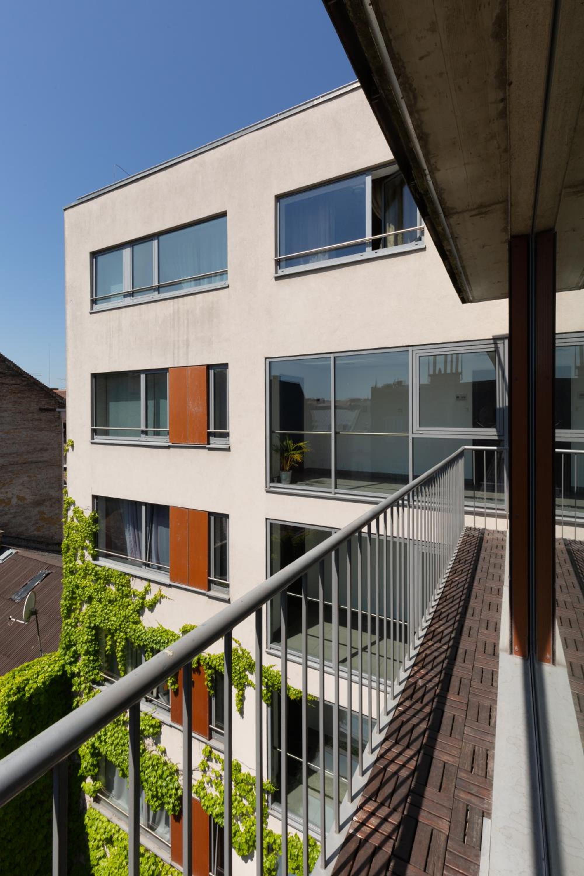 Budapest Holidays Apartments & Spa