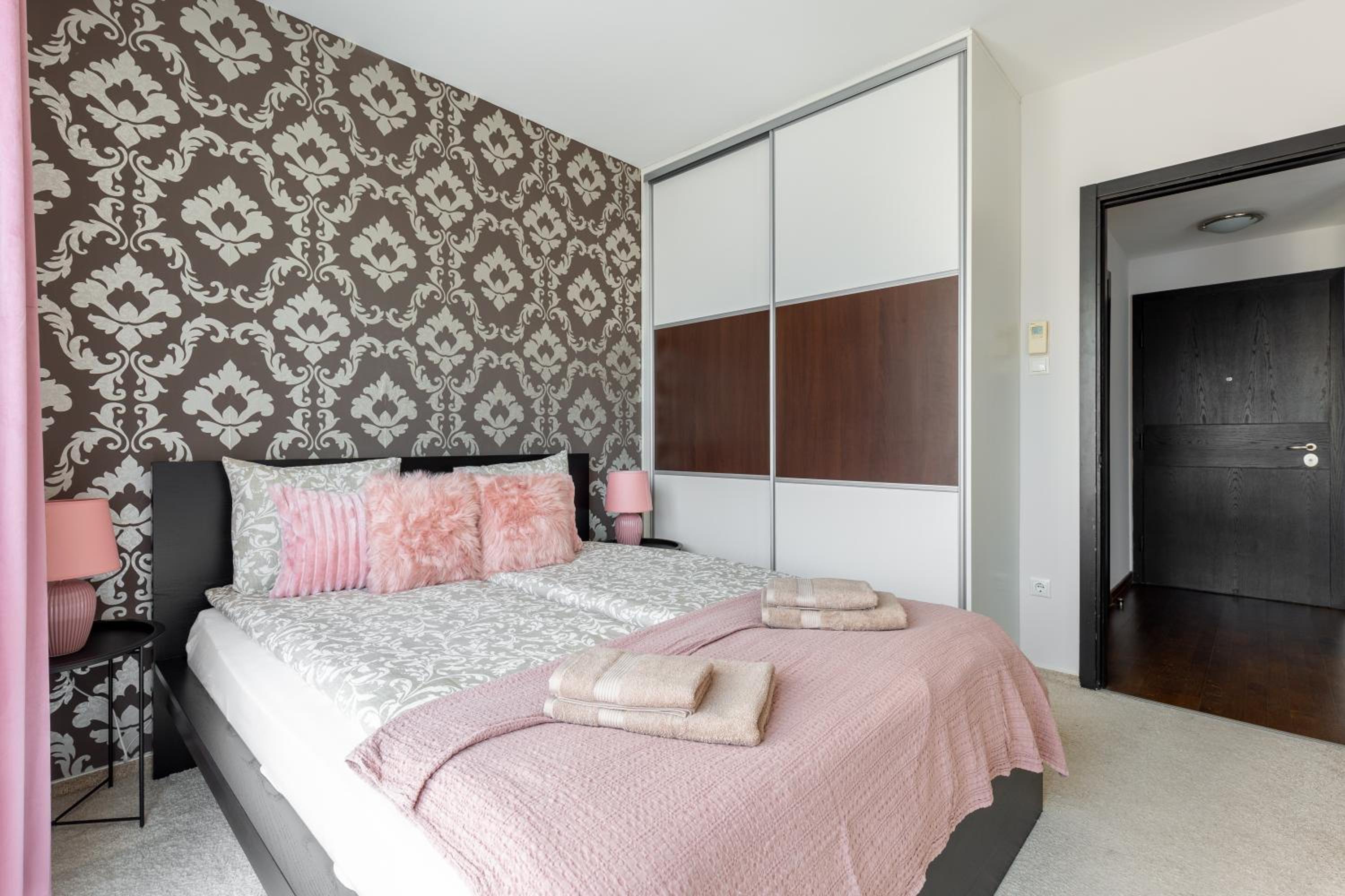 Budapest Holidays Apartments & Spa