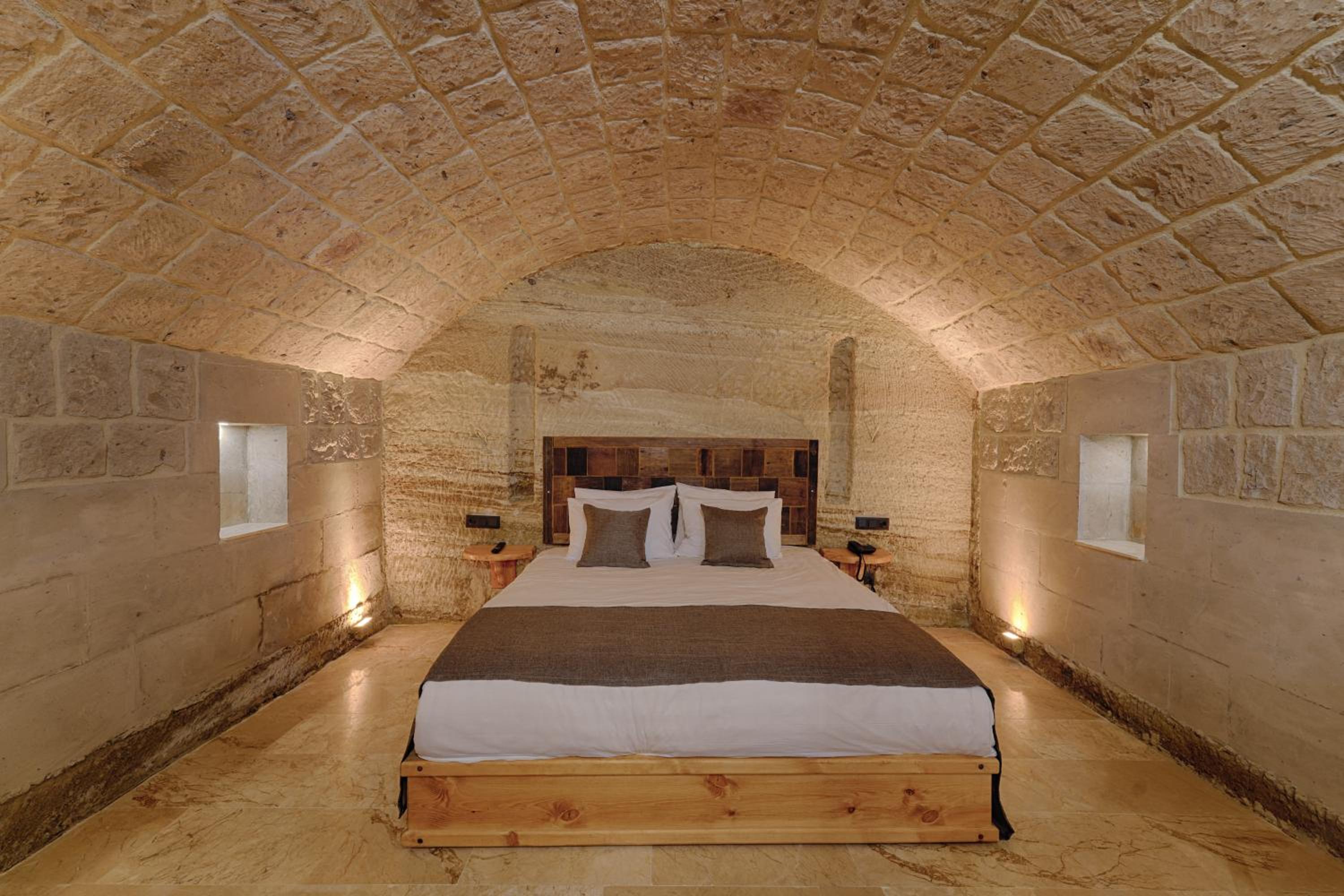 Concept Cave Suites - Image 23