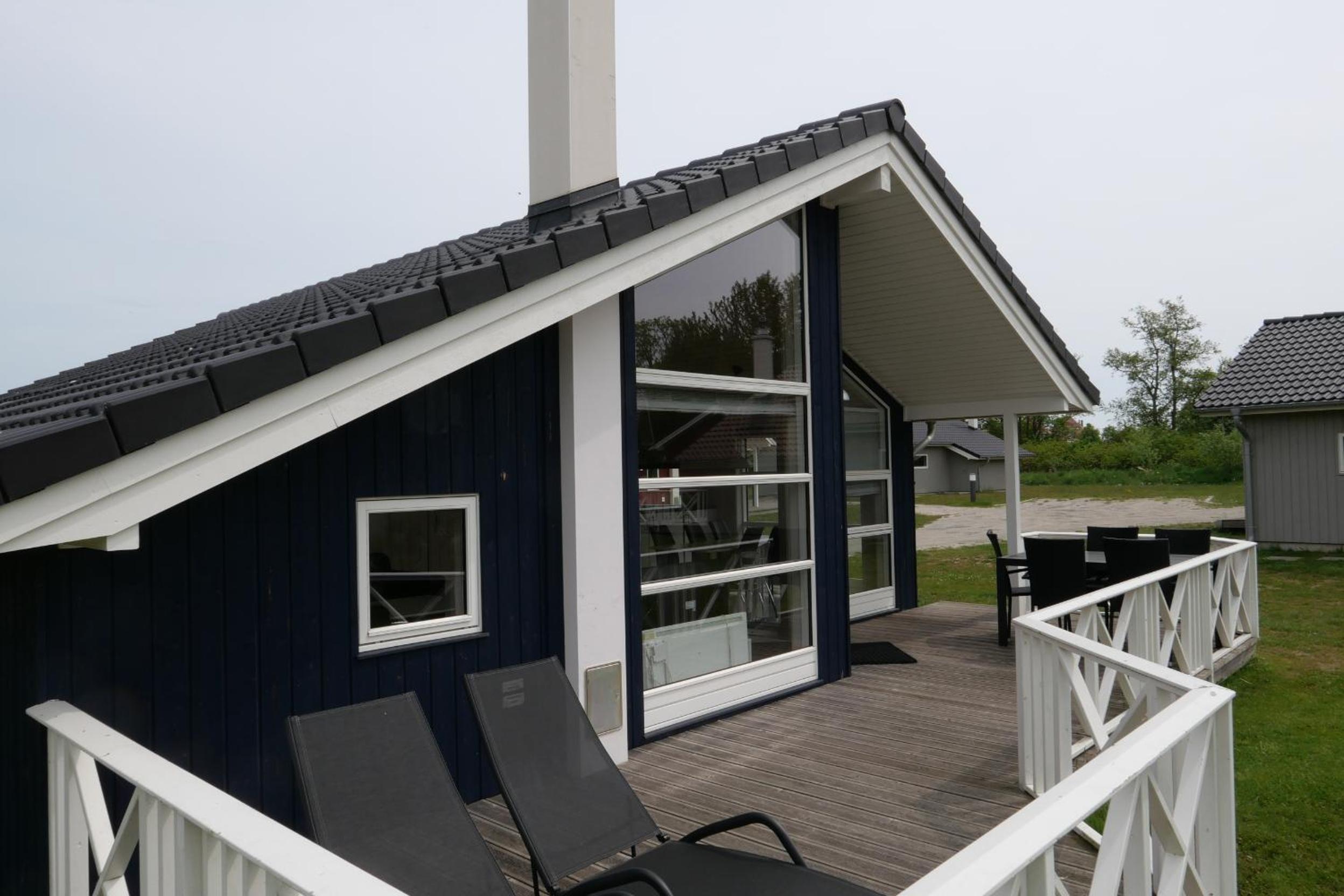 Resort 2 Ocean Cottage A 95