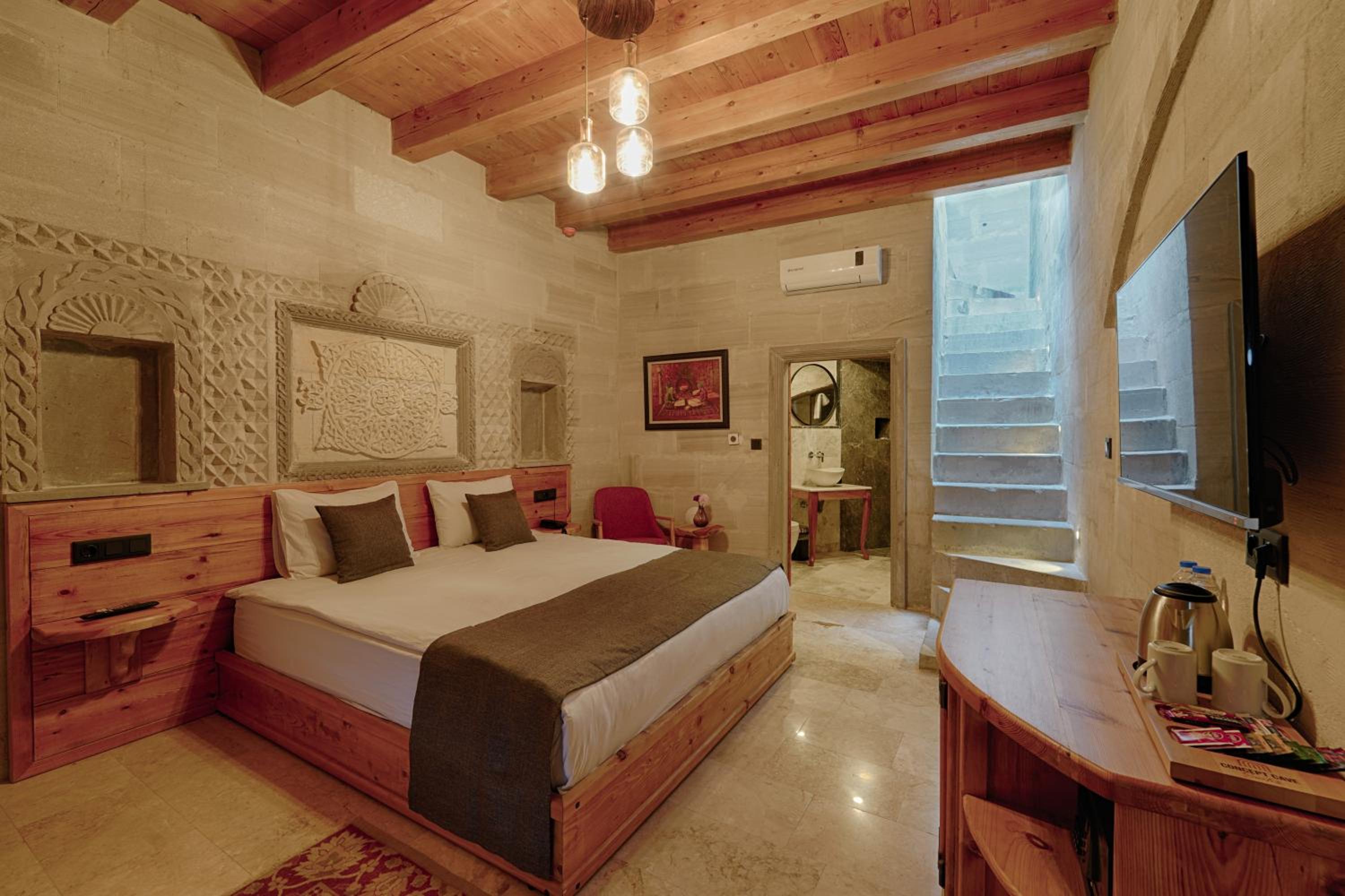 Concept Cave Suites - Image 45