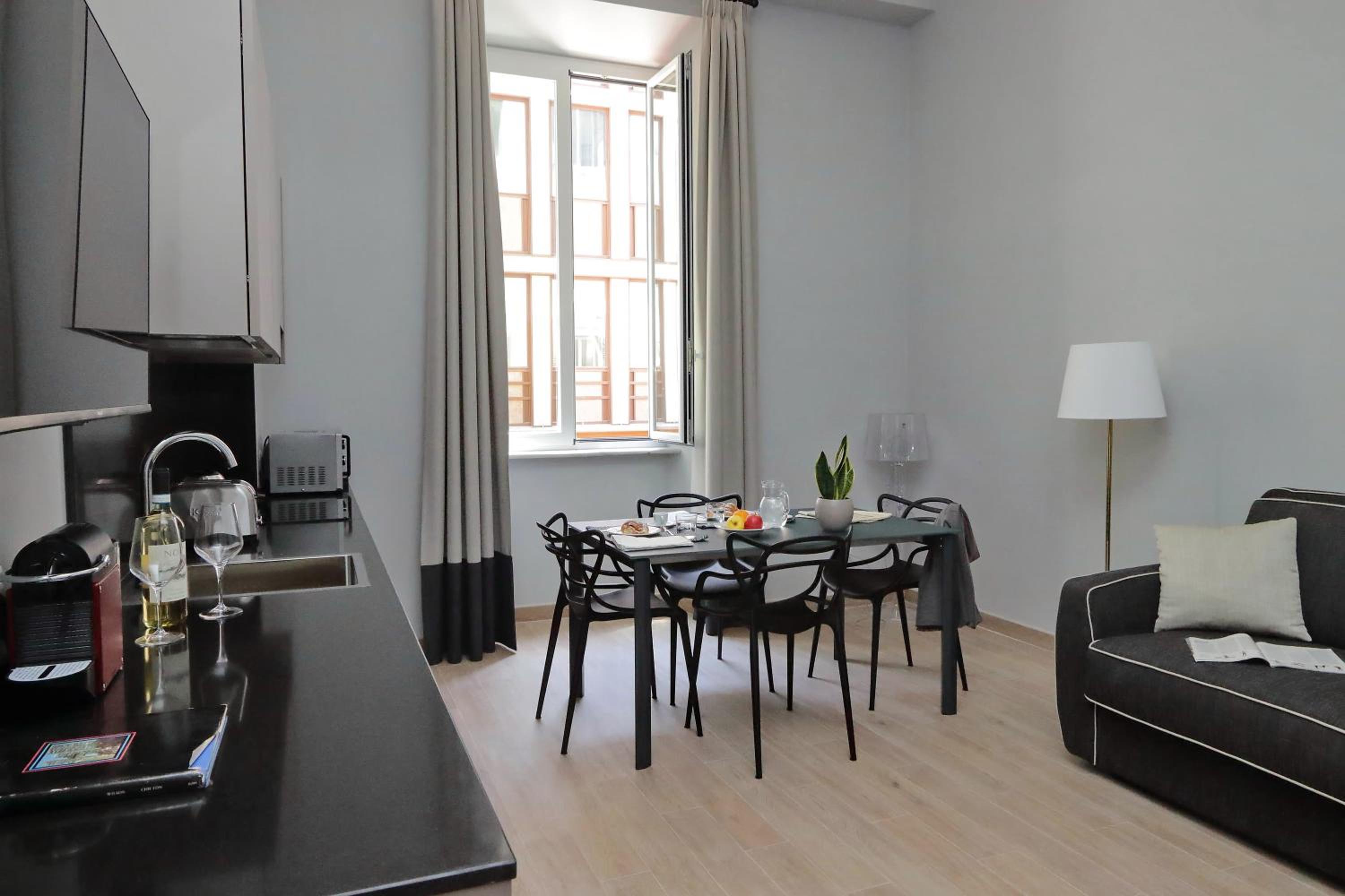 Monti Apartments - My Extra Home
