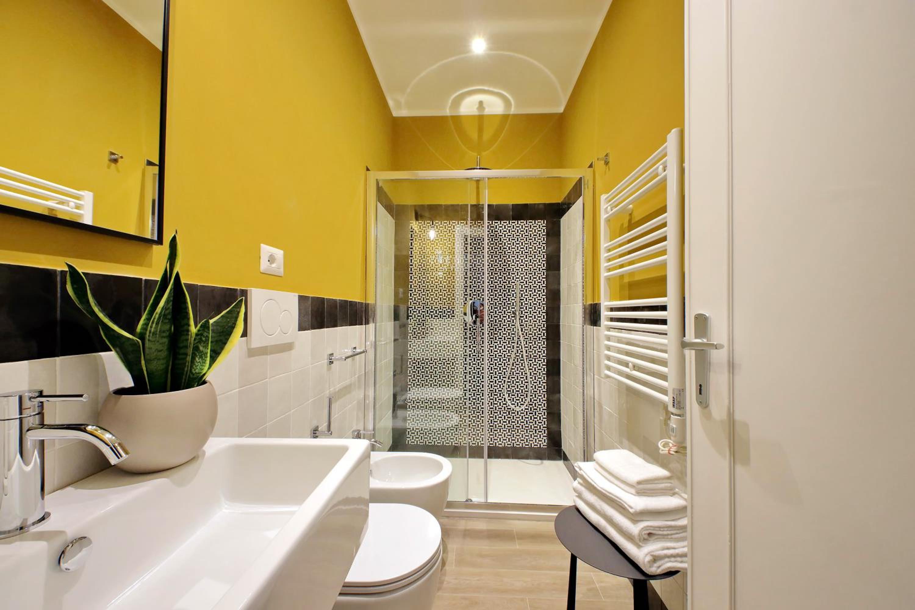 Monti Apartments - My Extra Home