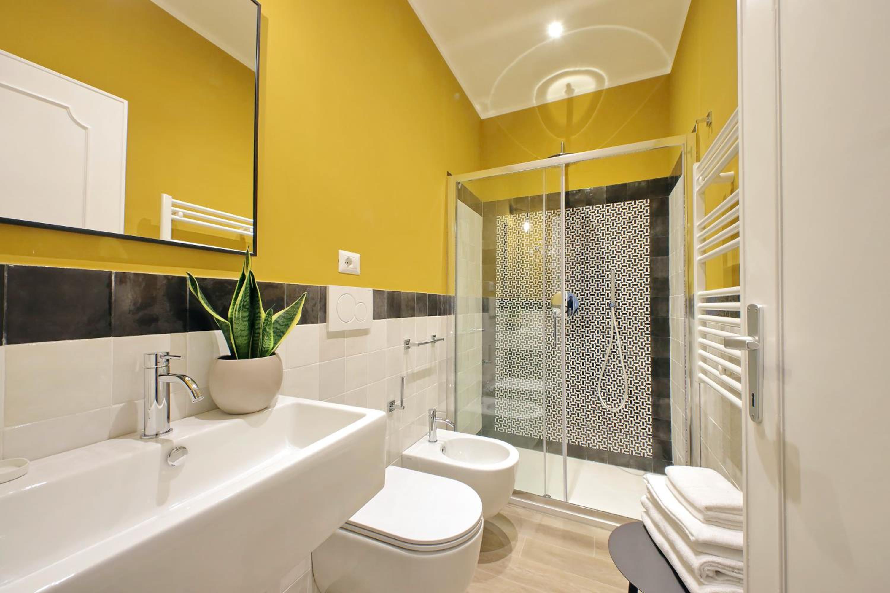 Monti Apartments - My Extra Home