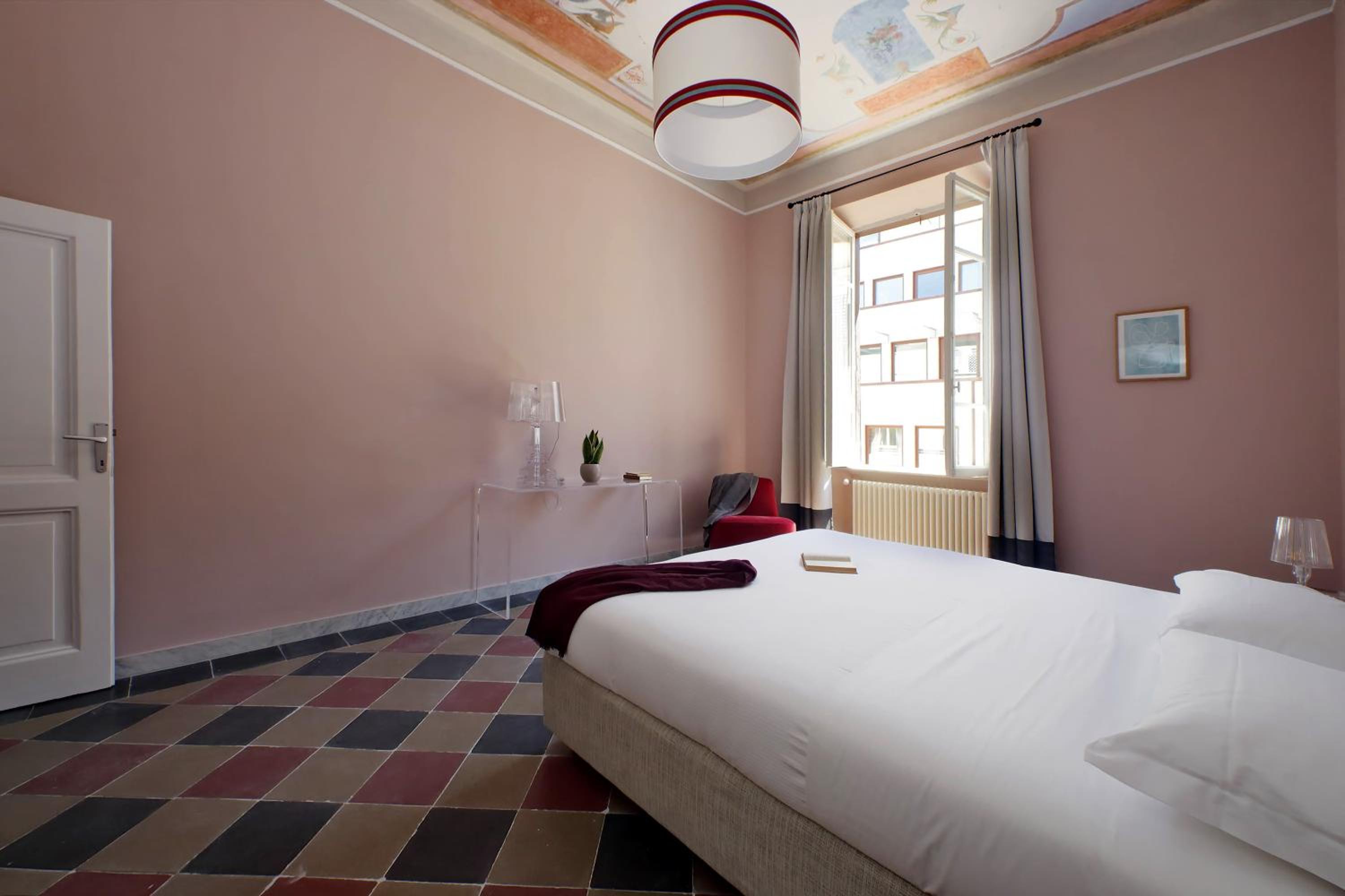 Monti Apartments - My Extra Home