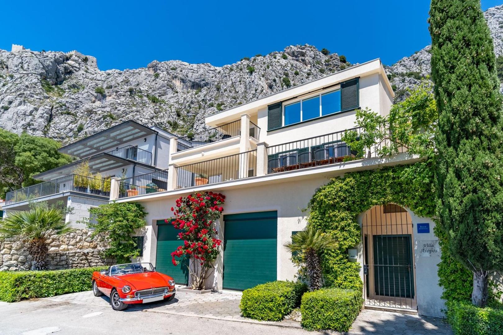 Villa Atopos with heated private pool, 5 bedrooms, Cinema room, panoramic sea views view 3