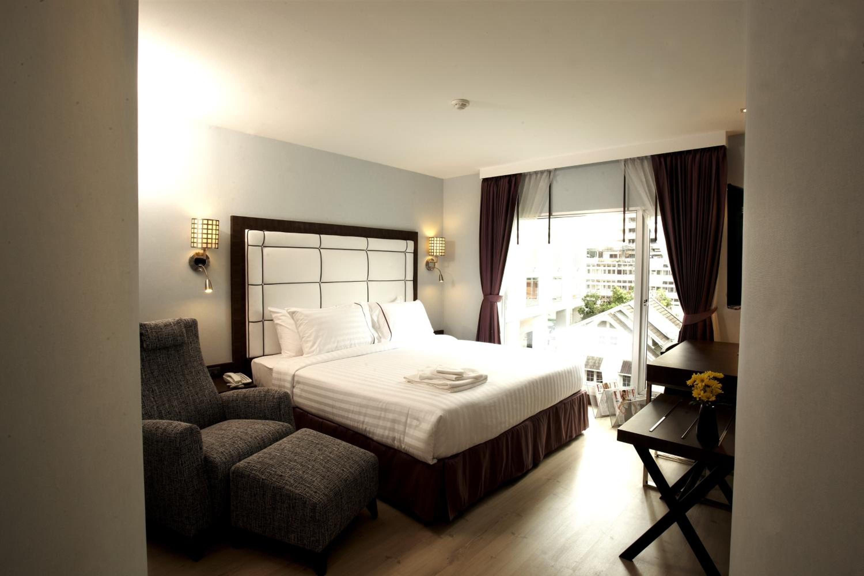 Bangkok Vacations - Sukhumvit Suites Hotel - Property Image 5
