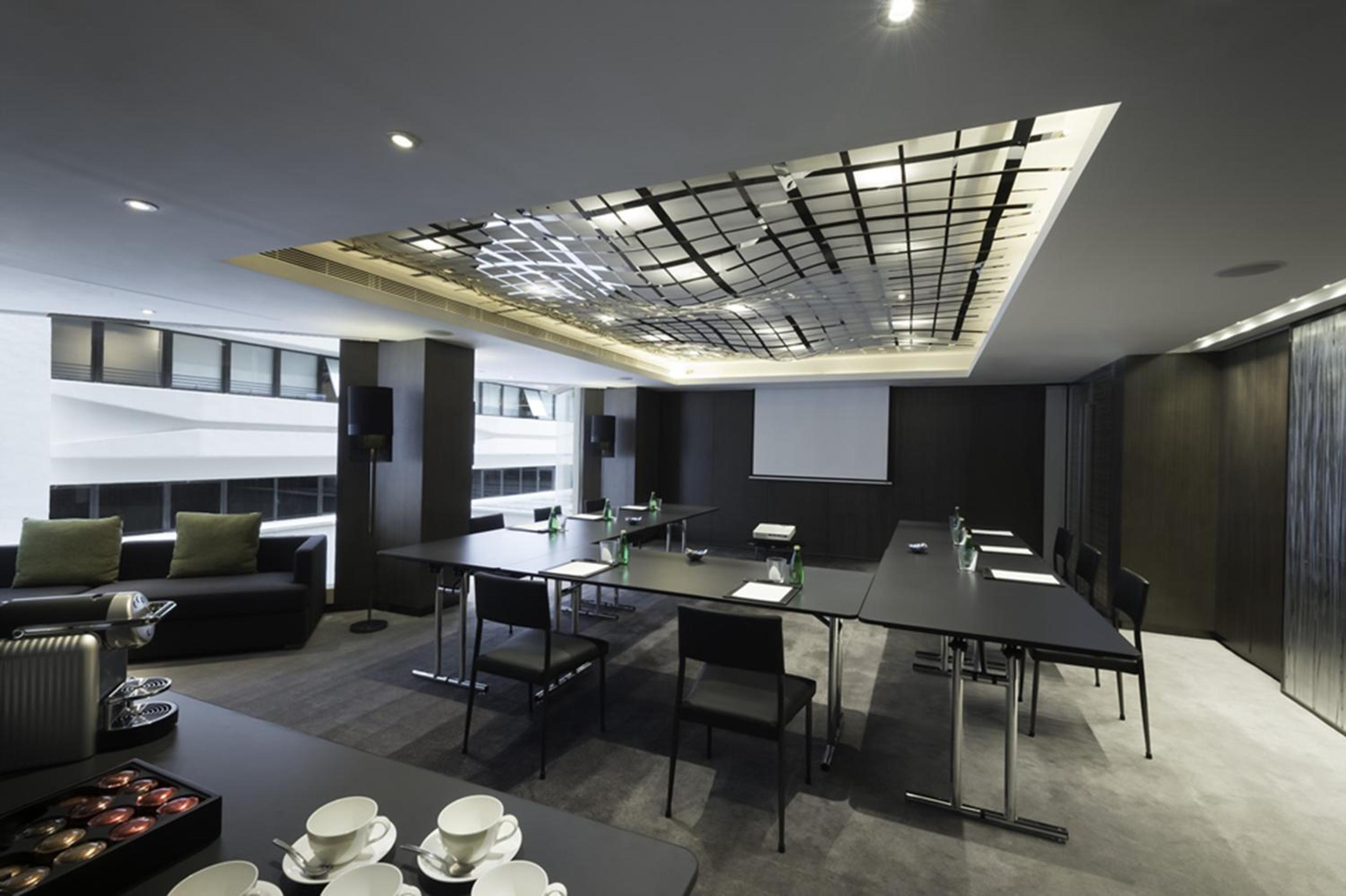 Gateway Hotel, Marco Polo