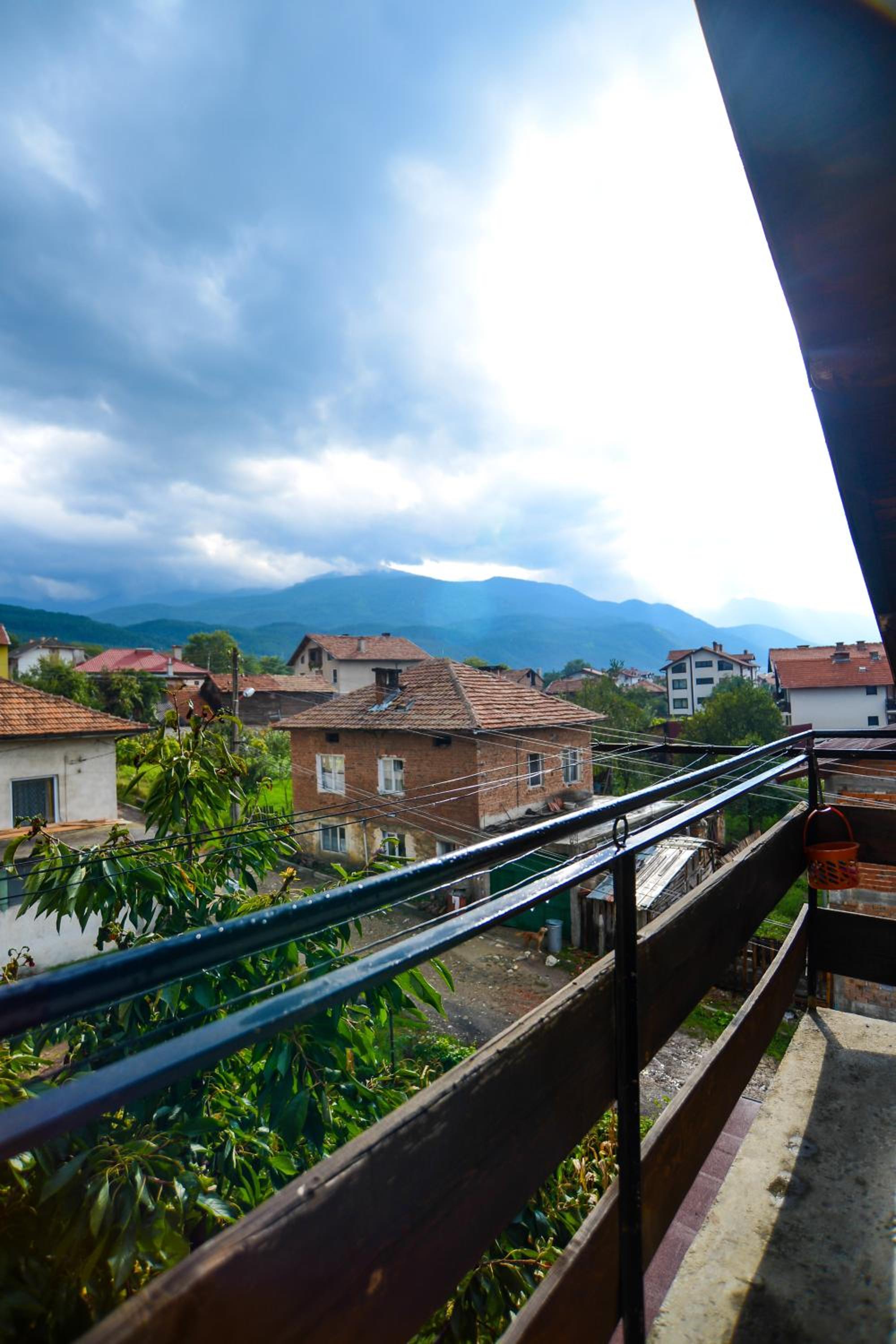 Topuzovi Guest House
