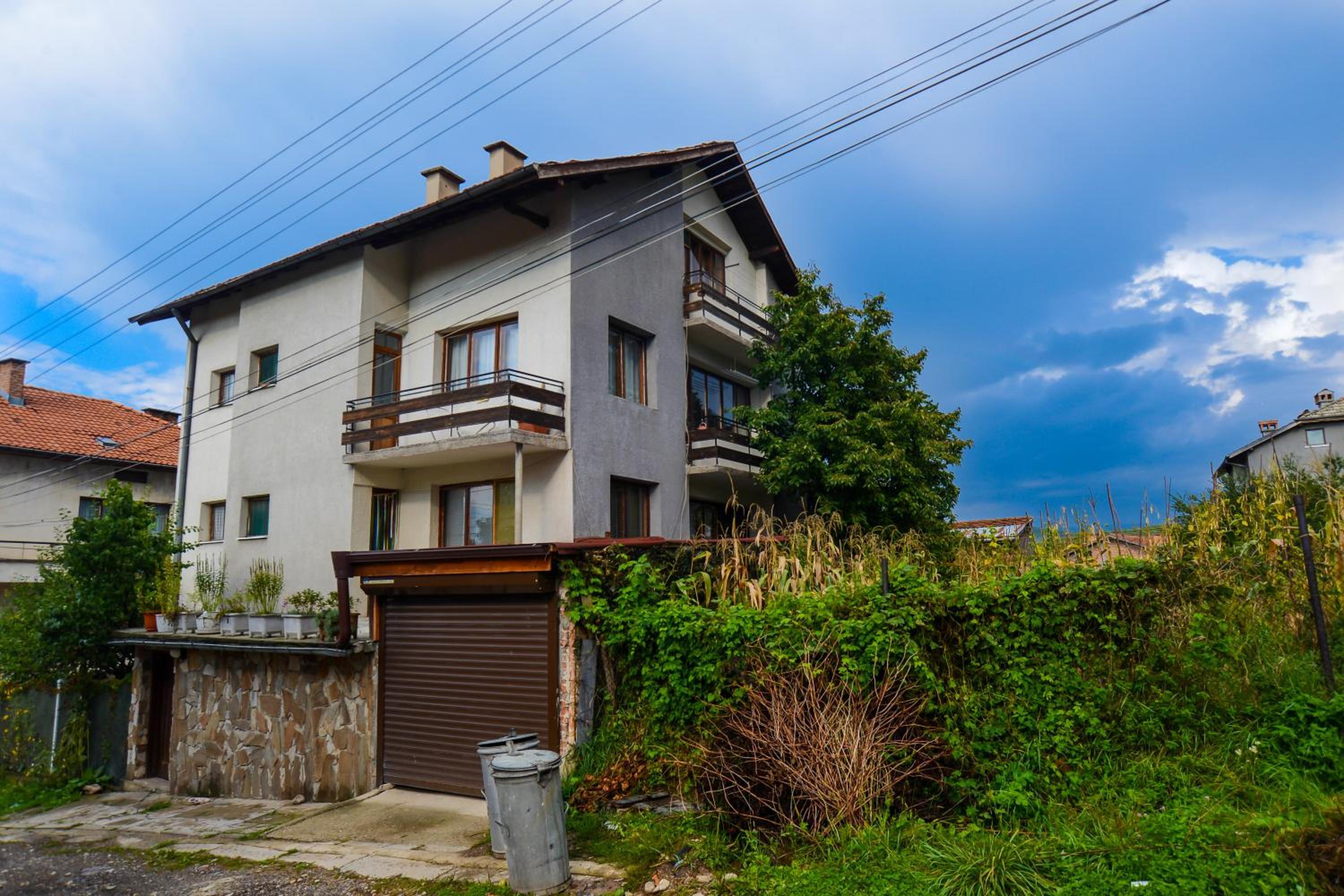 Topuzovi Guest House