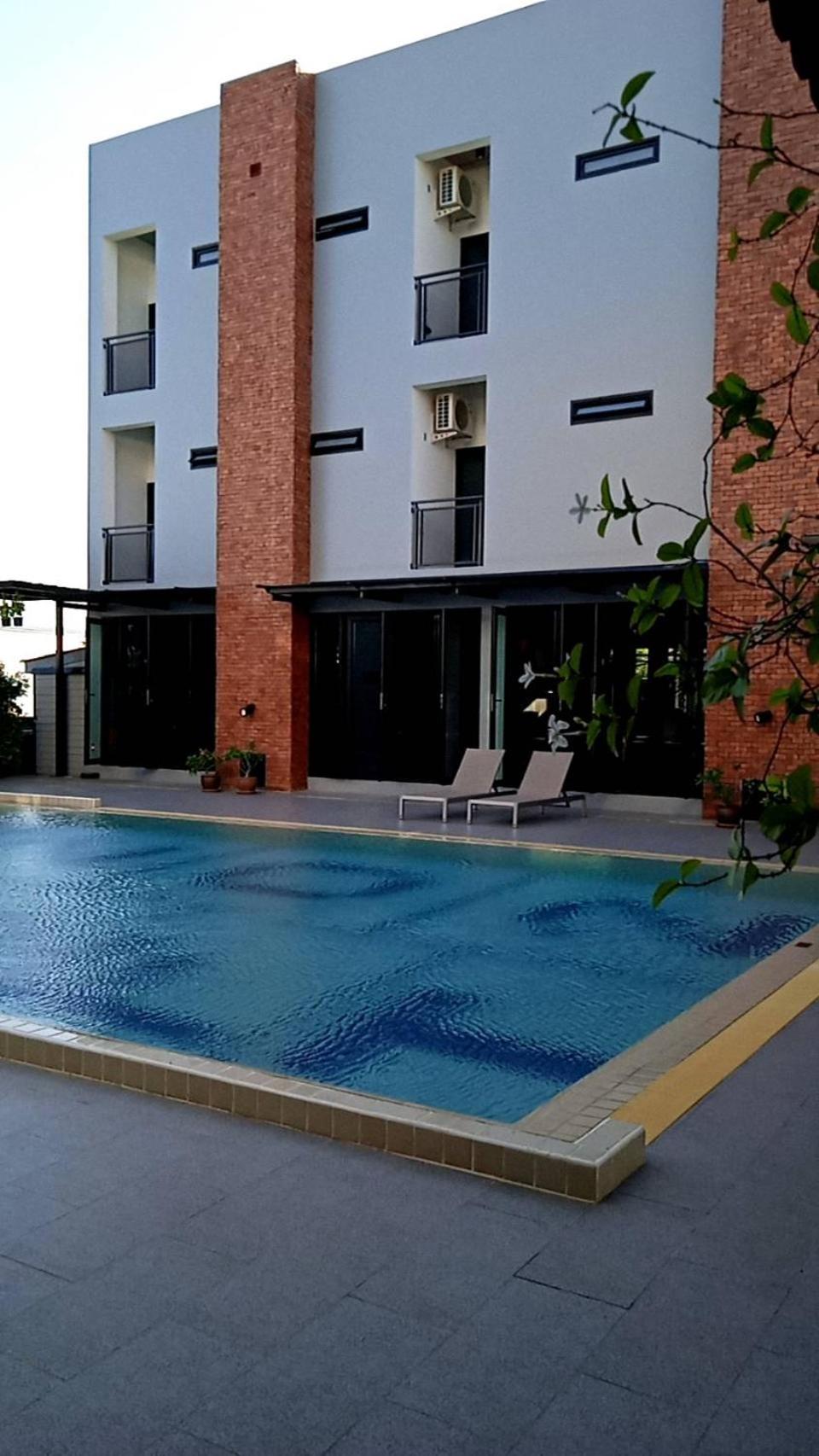 Loft 202 Hotel