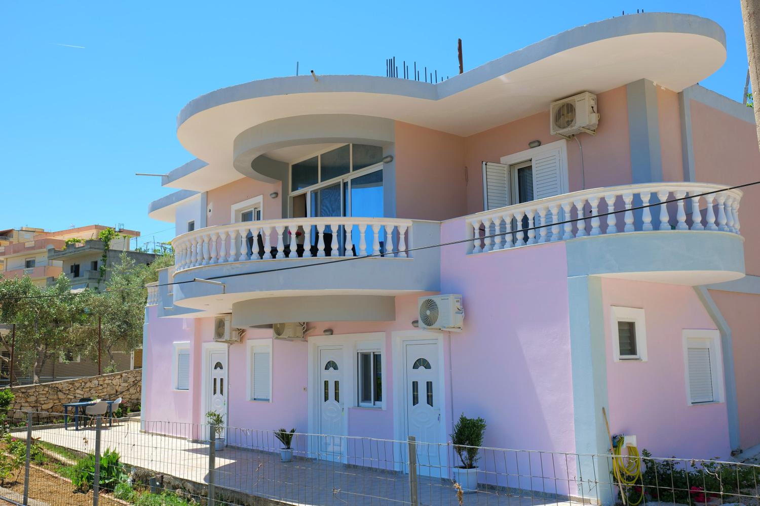 Vila Klevis