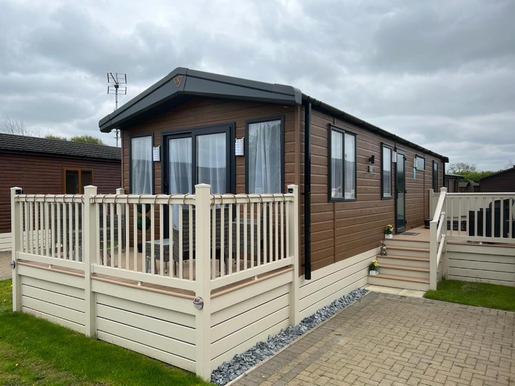 Hotel Lazy Bunny Lodge With Hot Tub