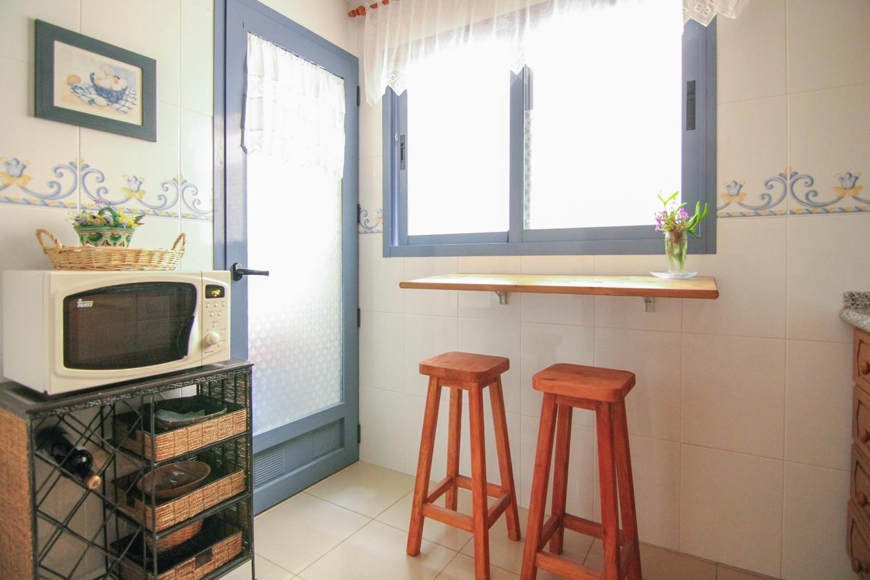 Apartamento céntrico en playa Arenal - MIRAIFACH