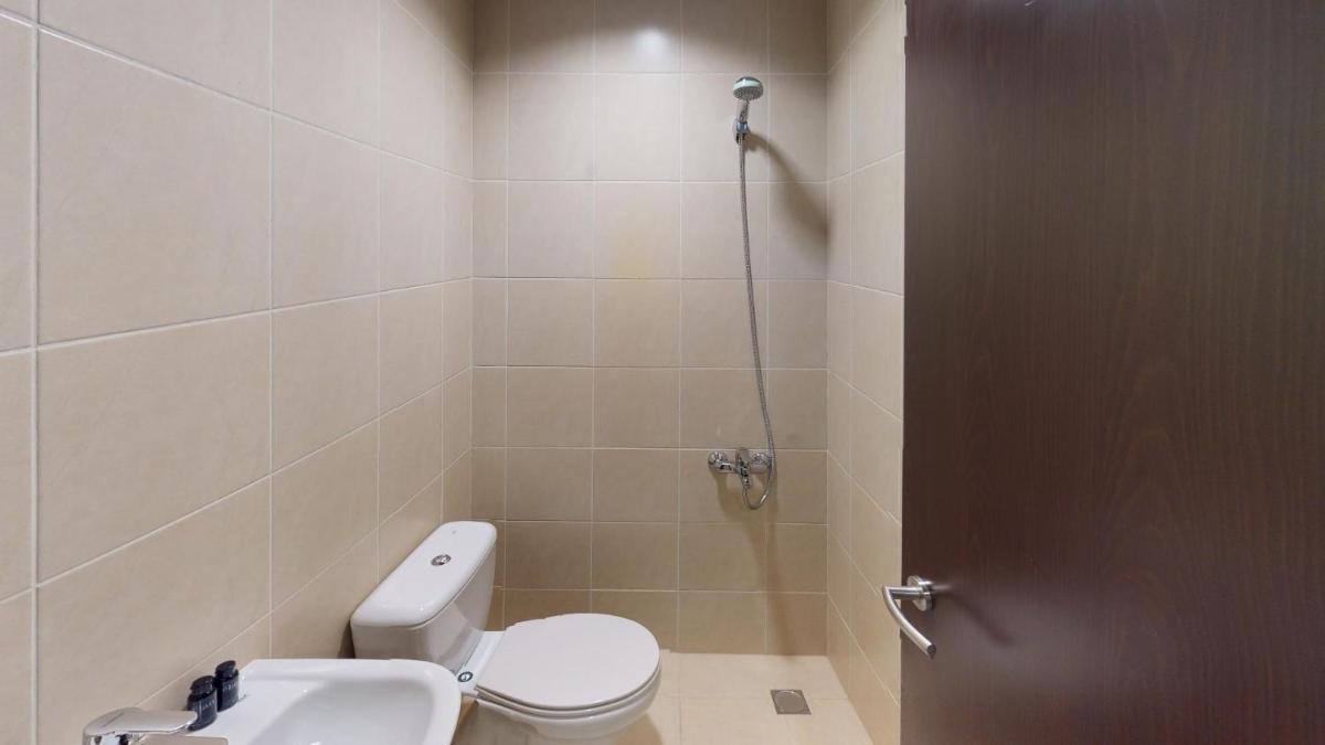 Hometown Apartments - Brand New 2BR Apartment in Dubai Wharf 2