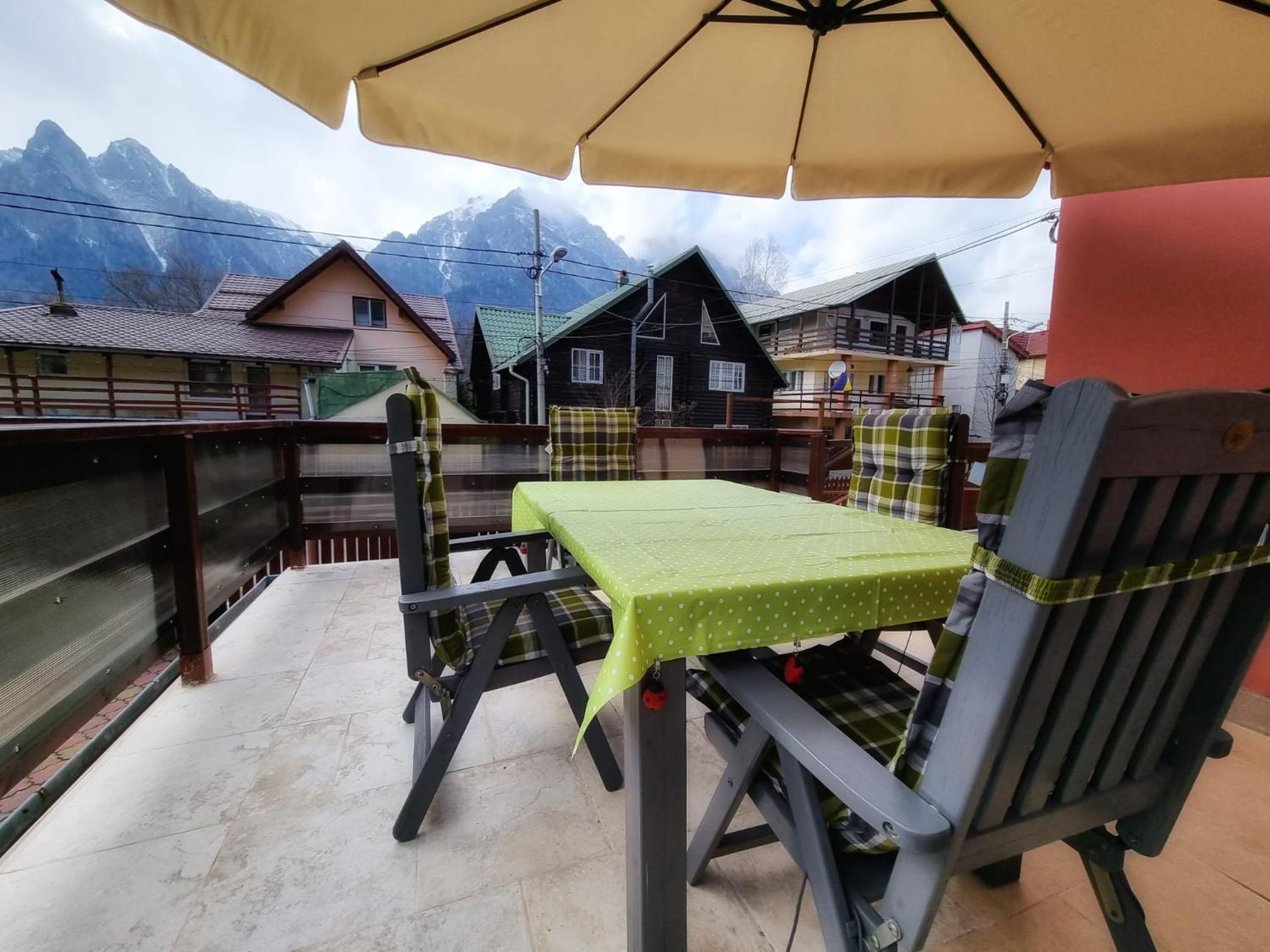 Vila Emily view 3