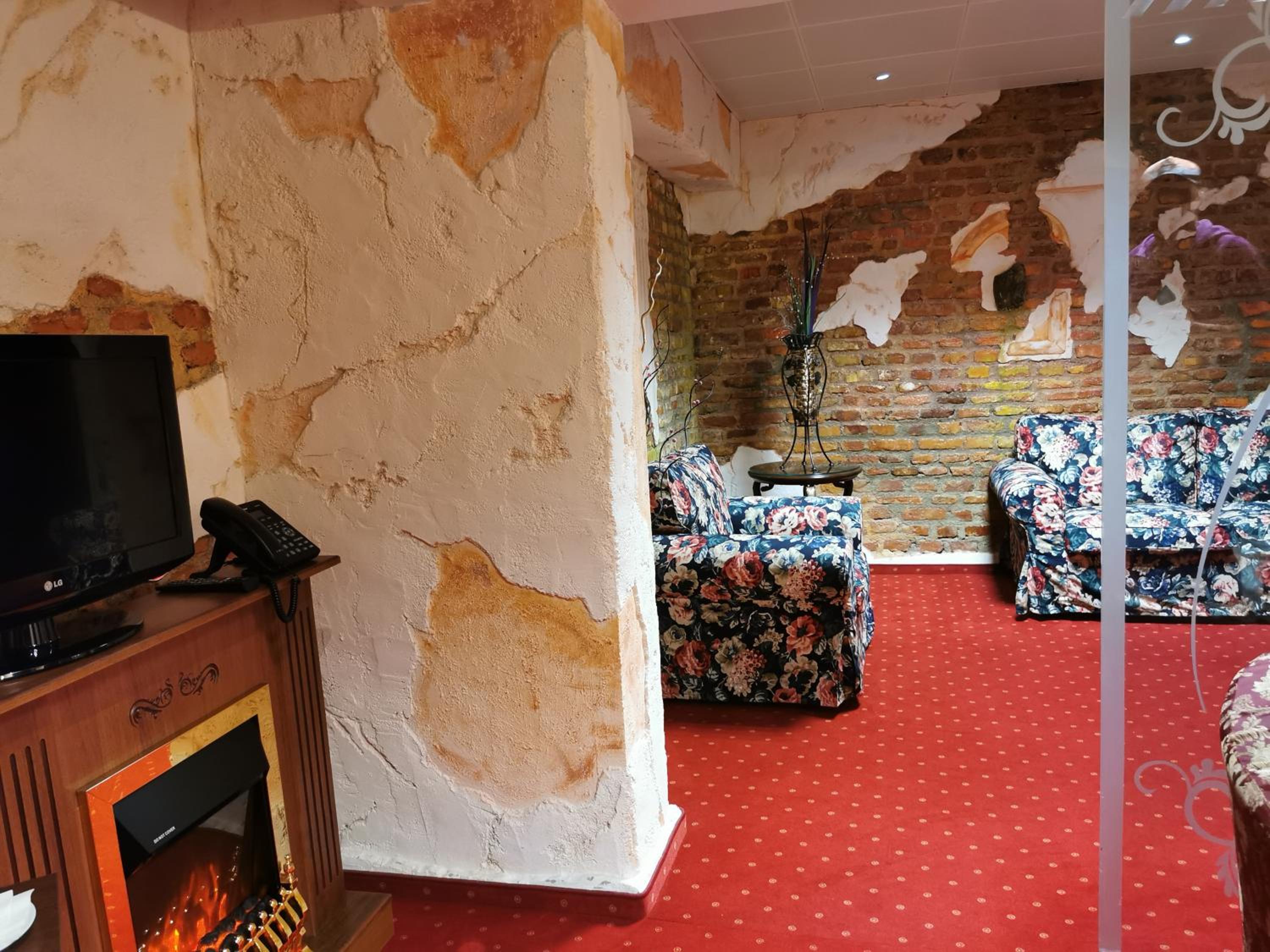 LEGENDS Chambers by Grand Pier Boutique