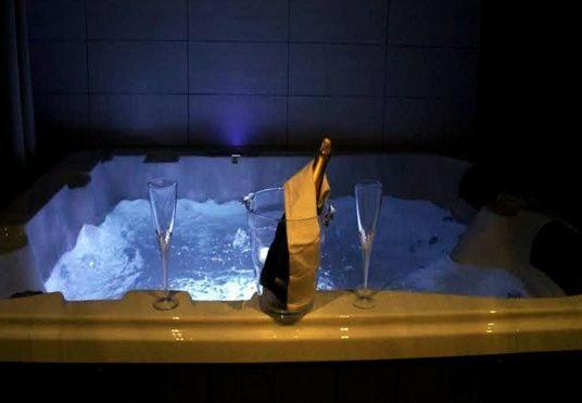 SUITE SPA PRIVATIF 66 Nord de Perpignan, photo 2