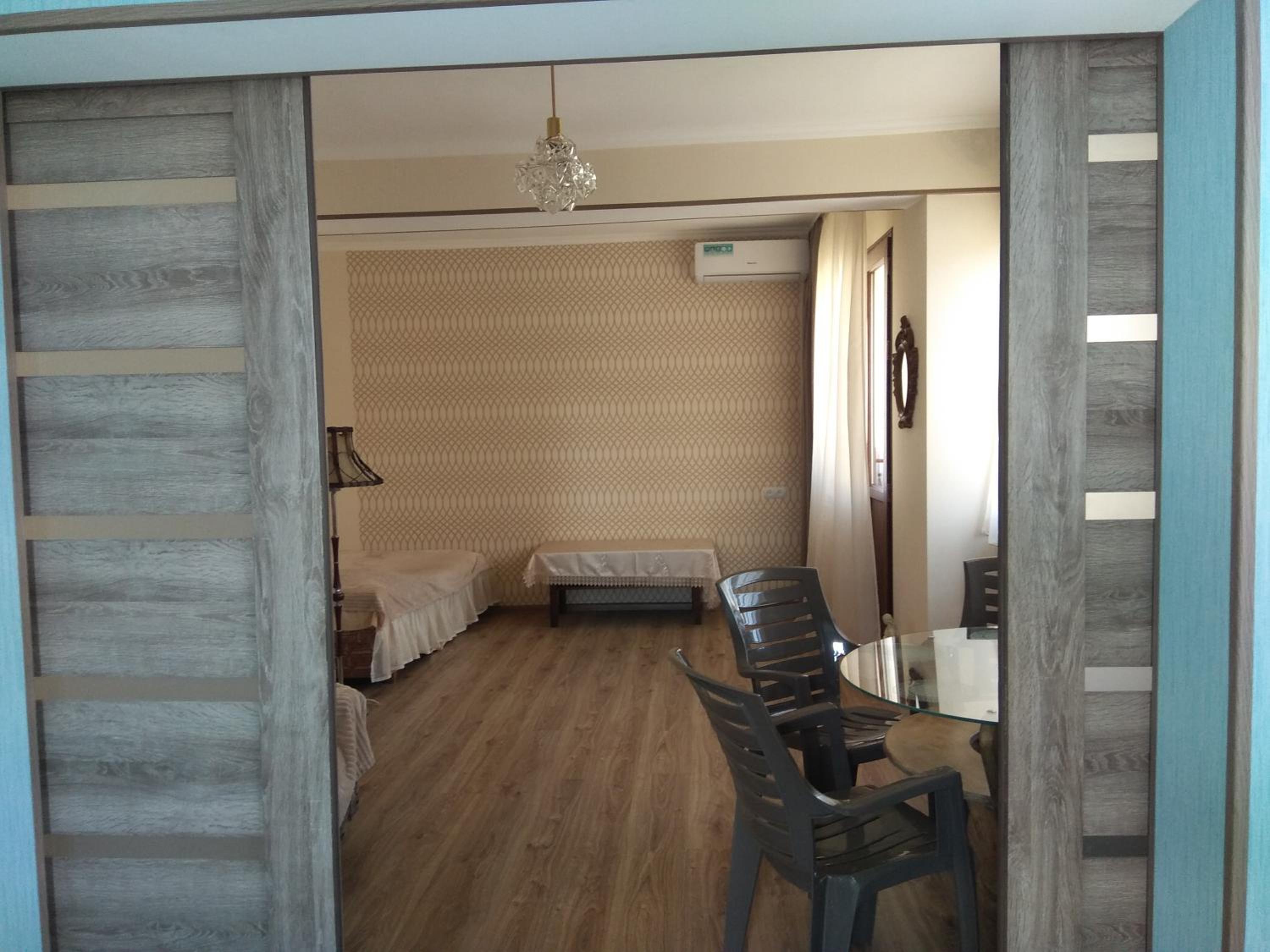 Sunny Aura apartment