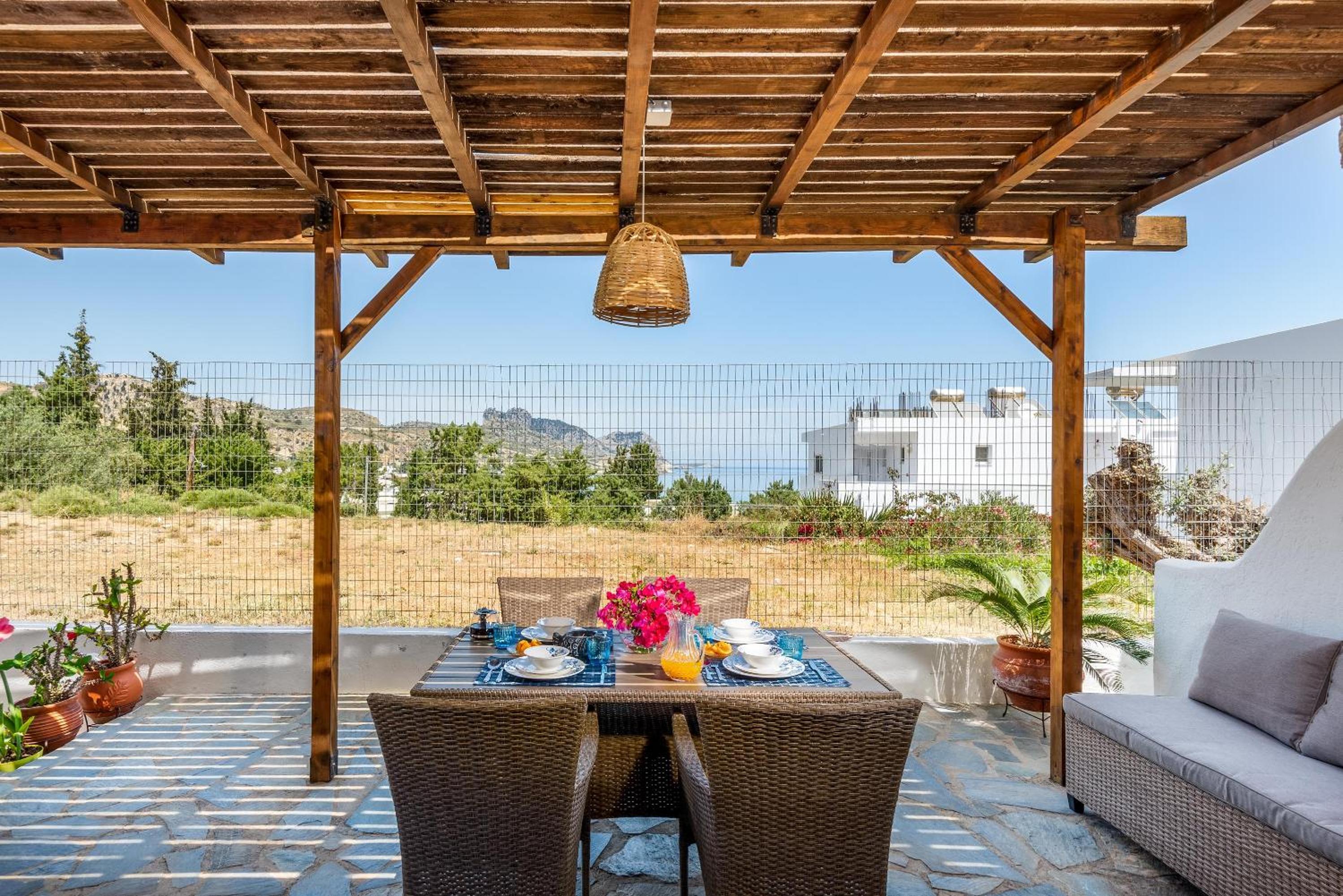 Agnanti Beach Apartments