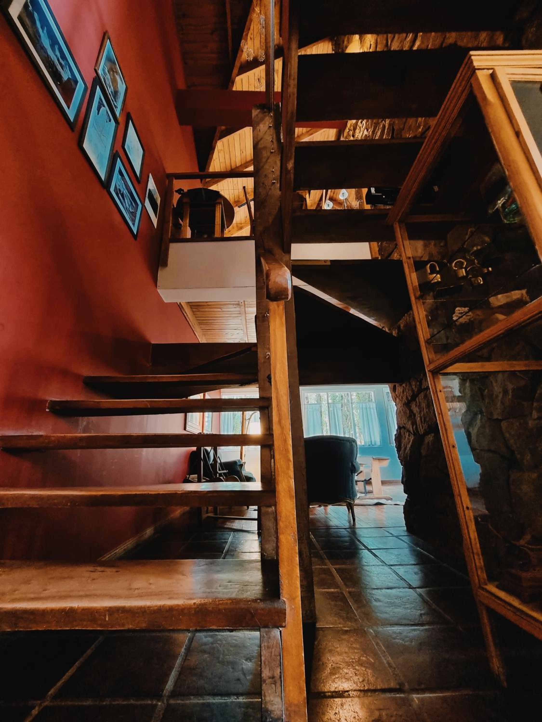 Hosteria Cauquenes De Nimez