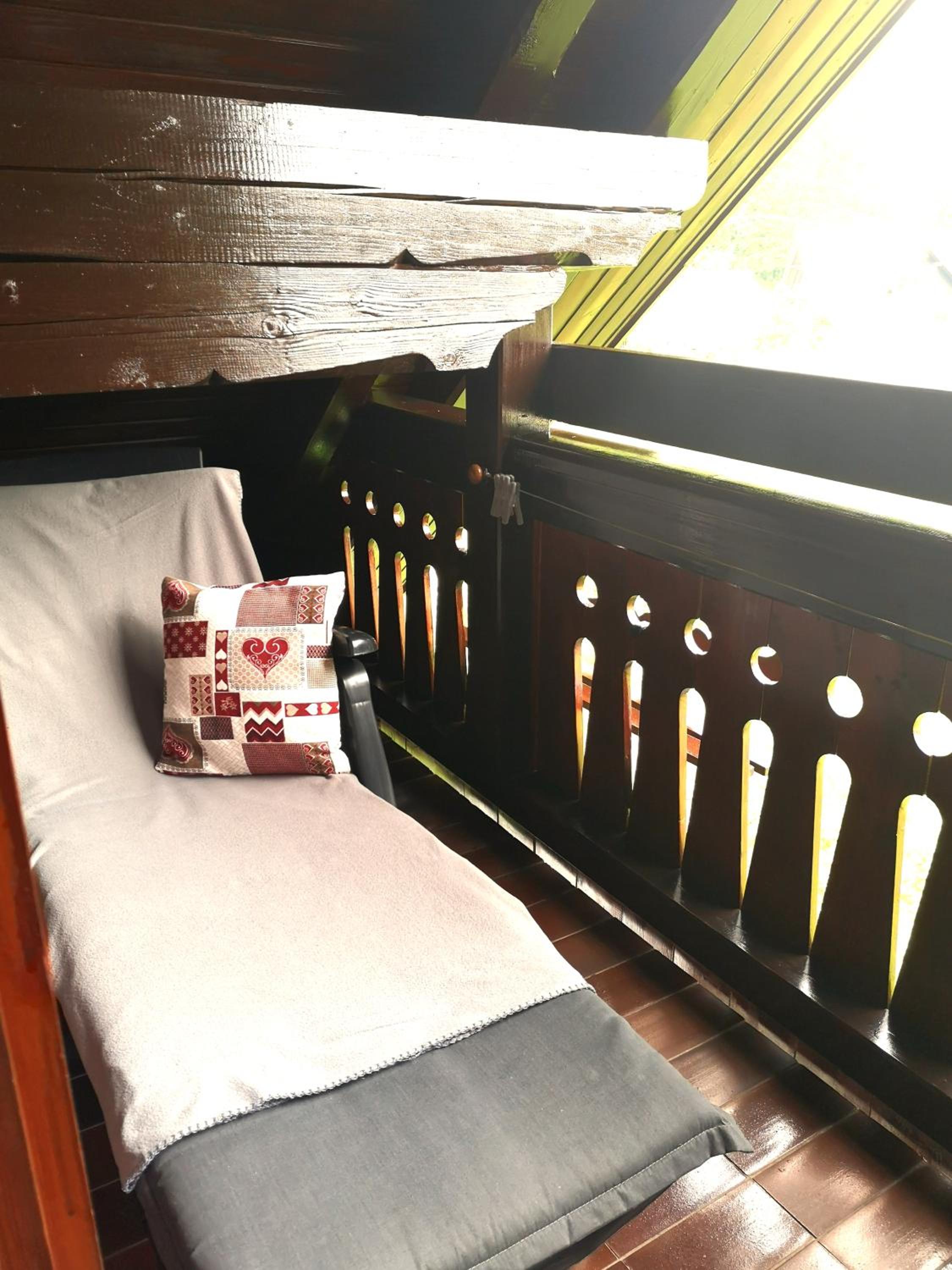 Photo 42