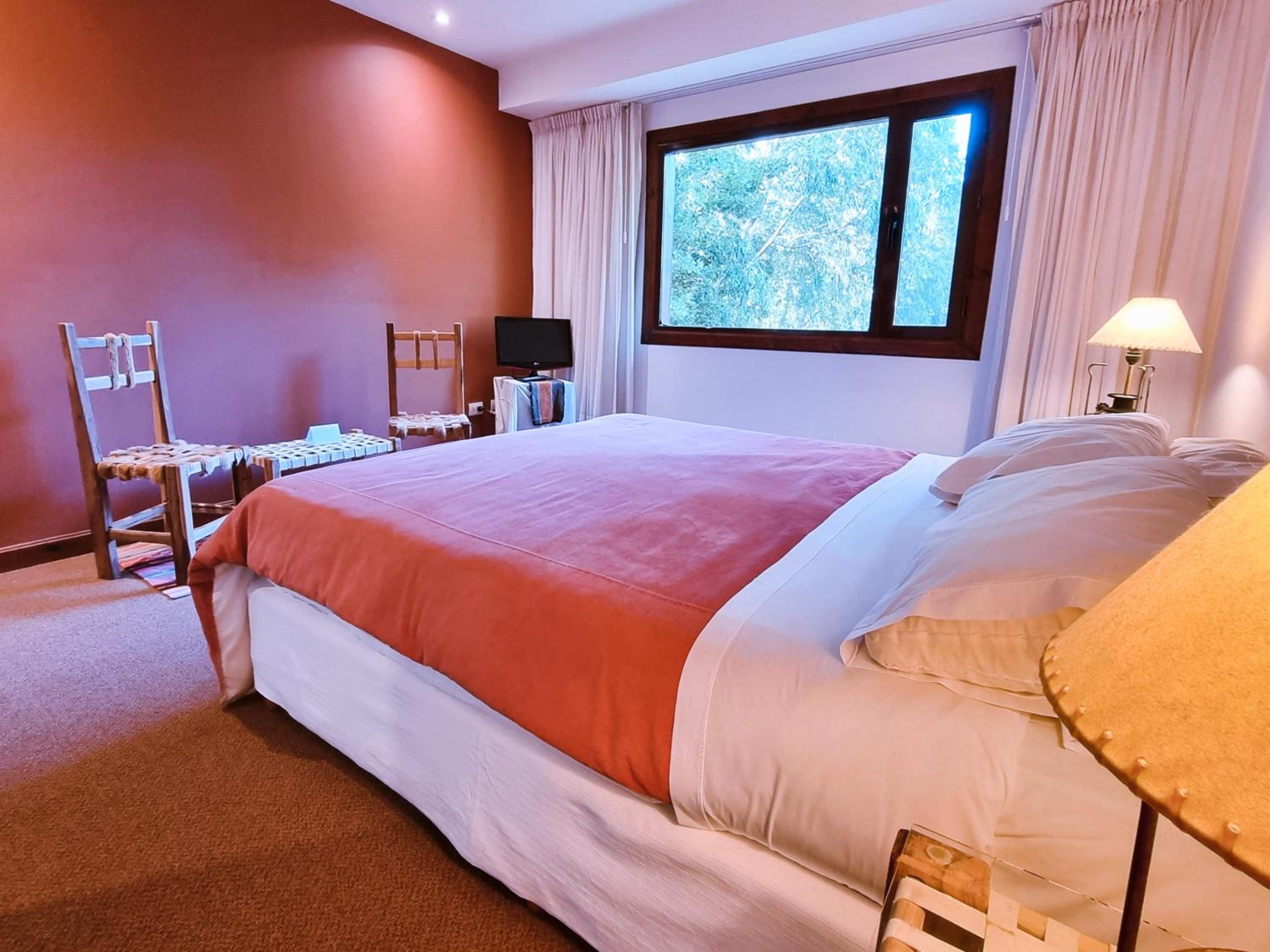 Hosteria Cauquenes De Nimez