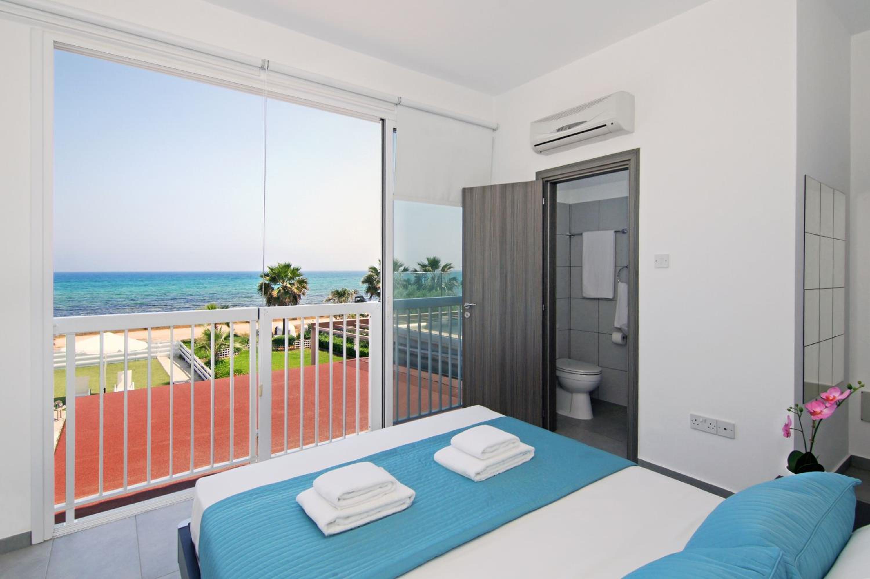 Villa Aphrodisia - Seafront