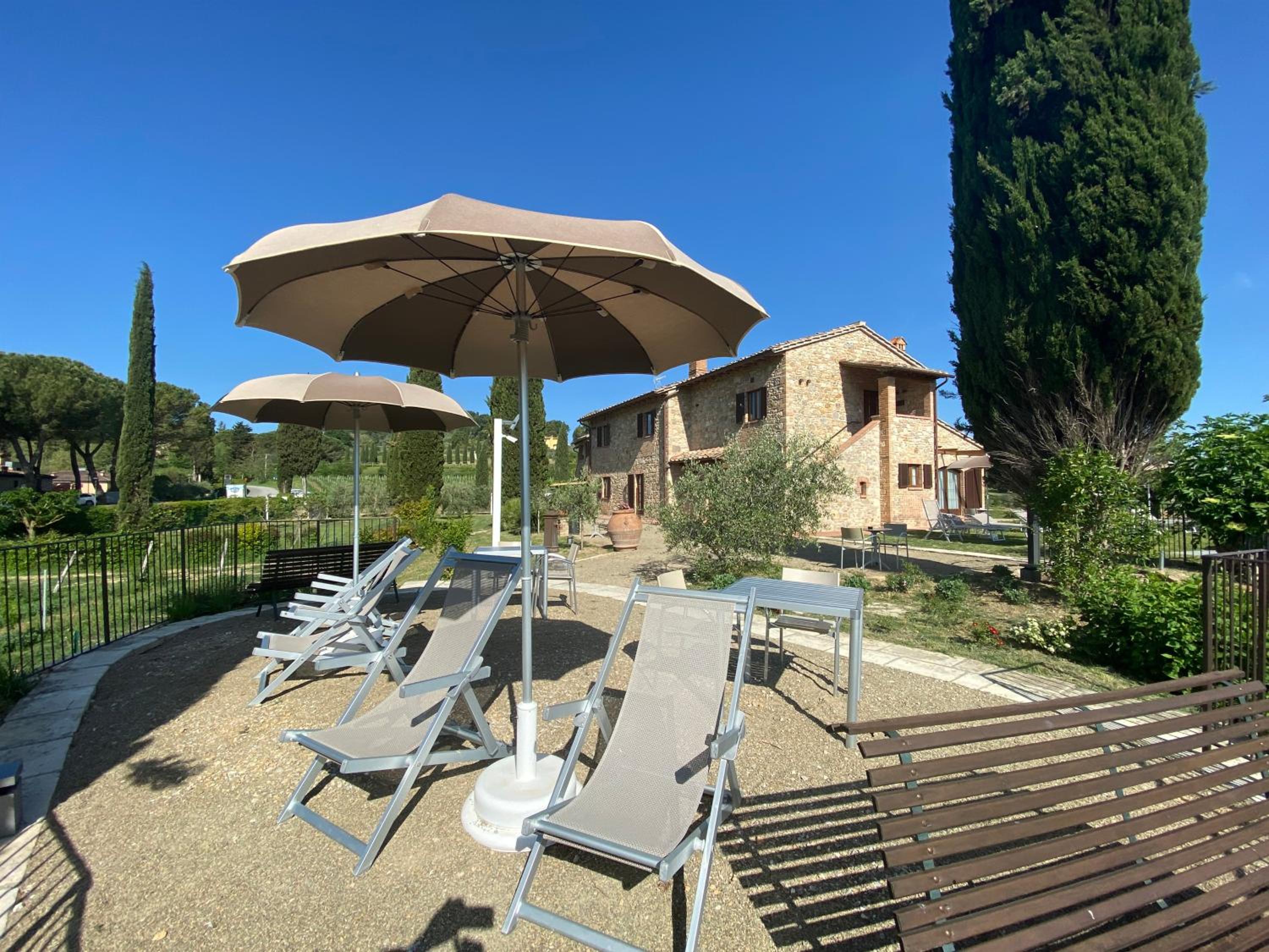Tenuta Sovestro - Agriturismo e winery view 5