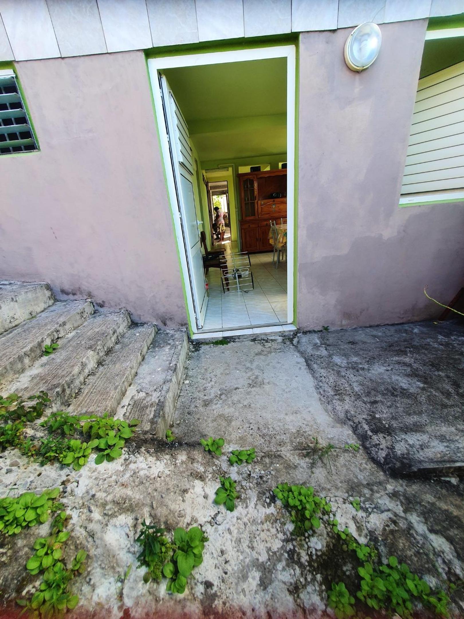 Appartement charmant au Vauclin avec vue sur jardin 55 m² view 2
