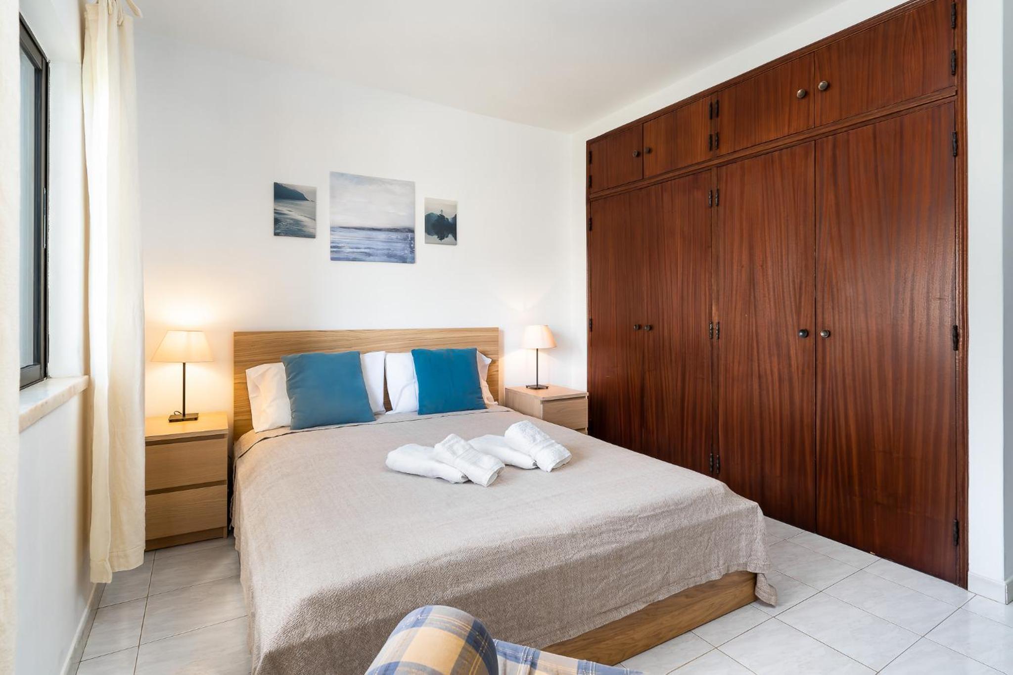 Mouramar One bedroom apartment, with pool view 5
