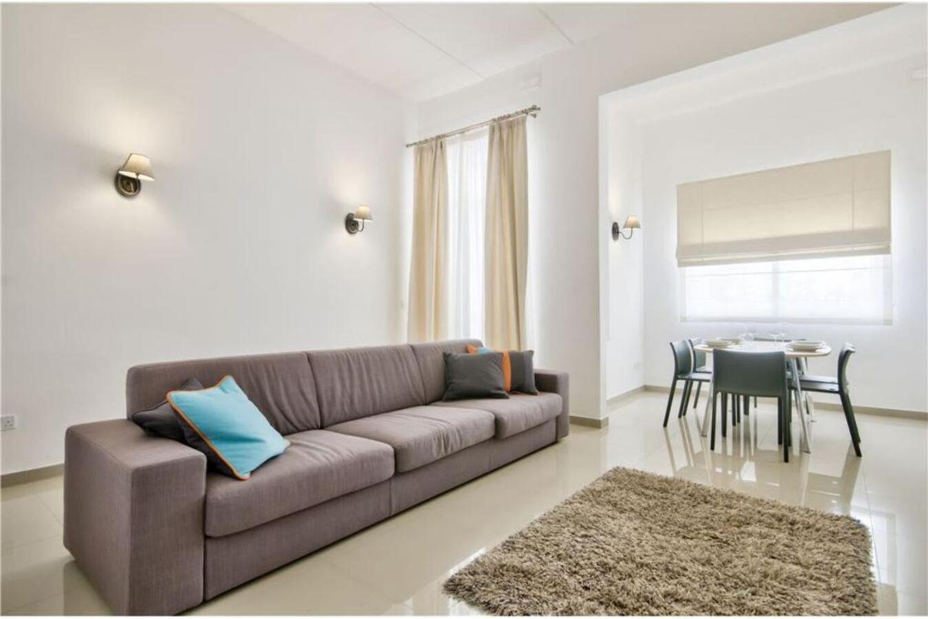Hotel Four Bedroom Typical Maltese Townhouse - One Minute Away From The Seafront - Image 1