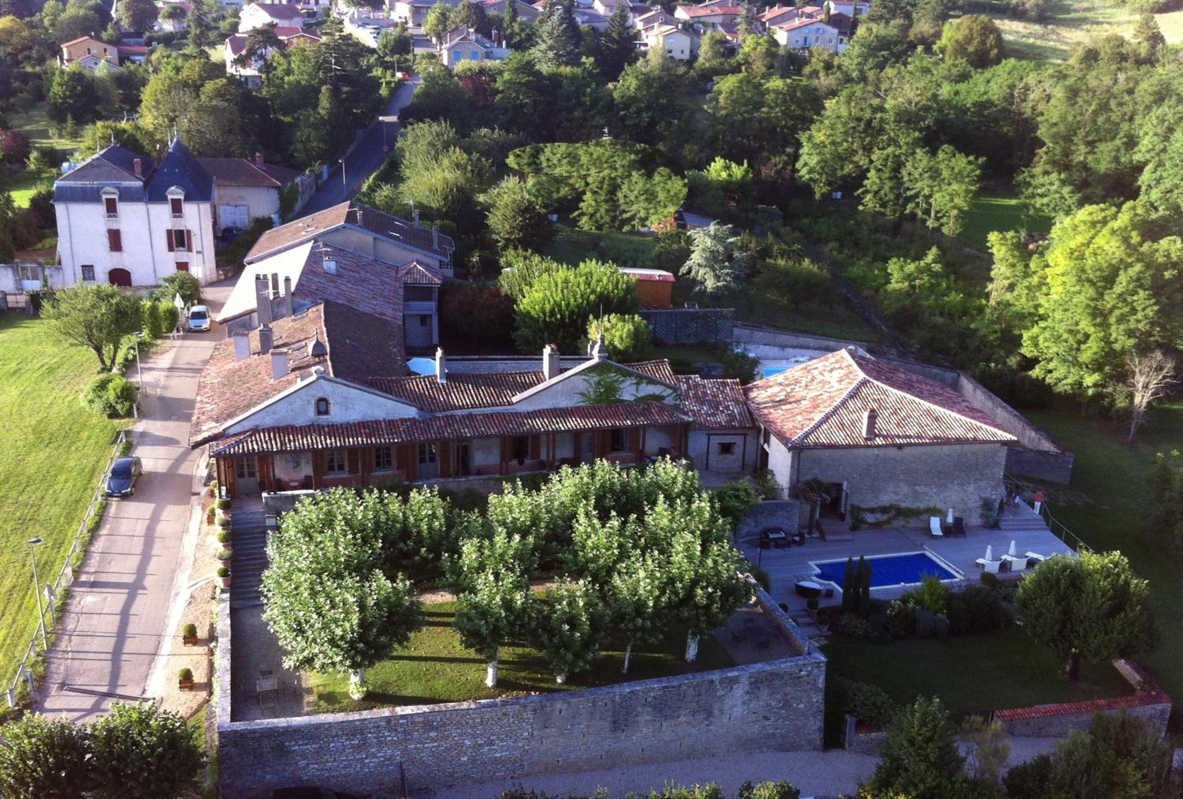 Clos de Mont July, chambres avec vue et terrasse dans demeure historique view 5