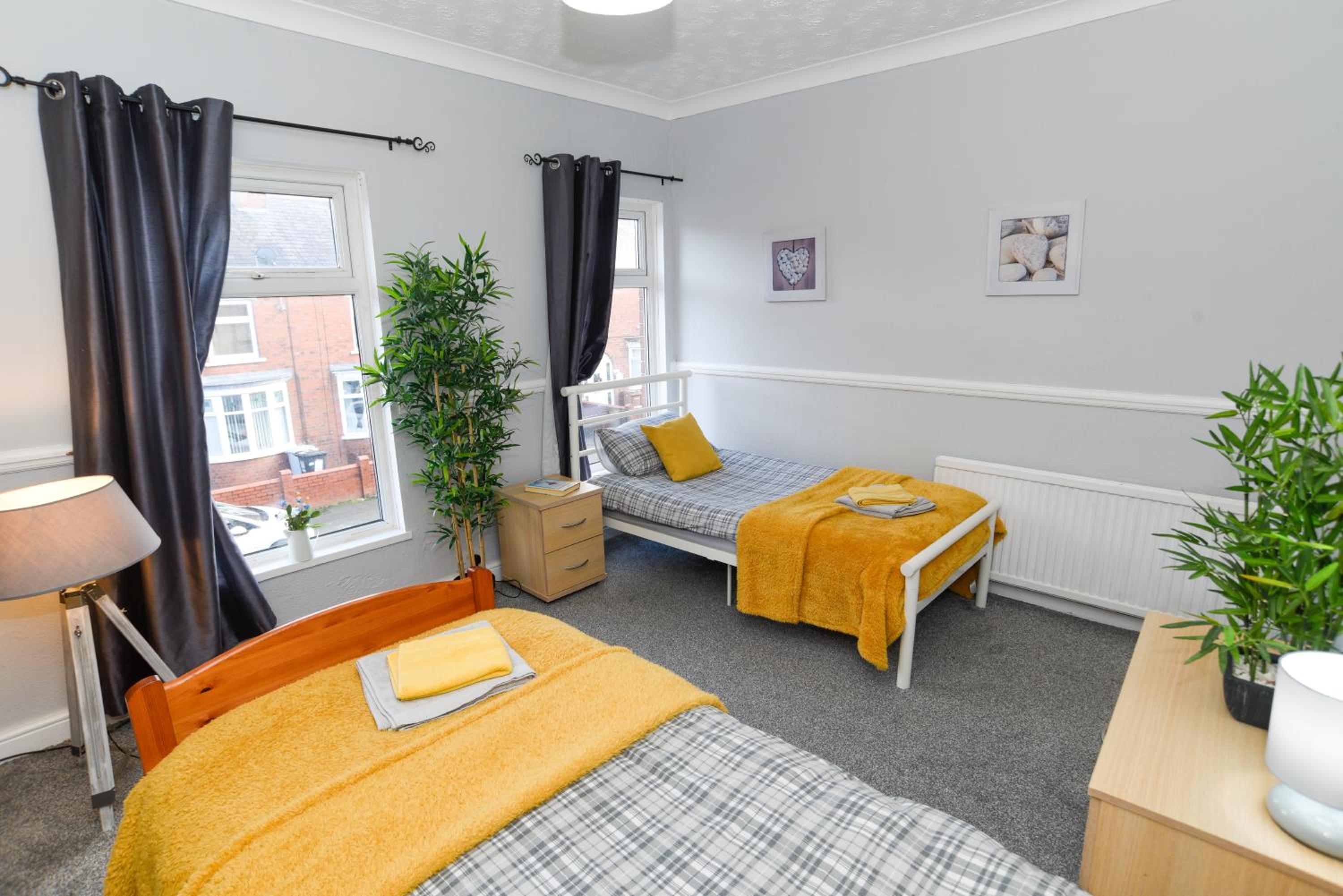 Minshull House view 4