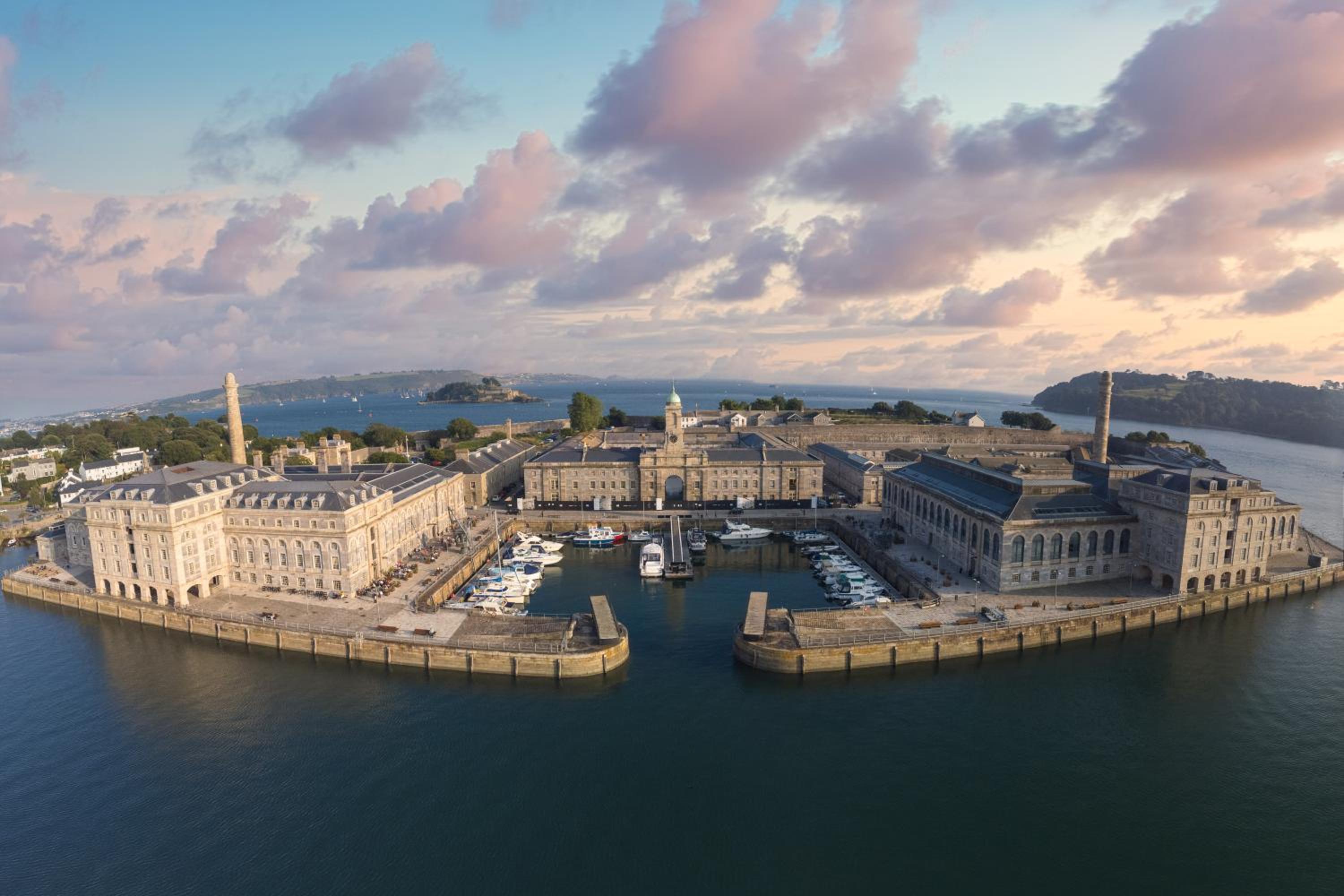 Hotel Royal William Yard Apartments - Image 1