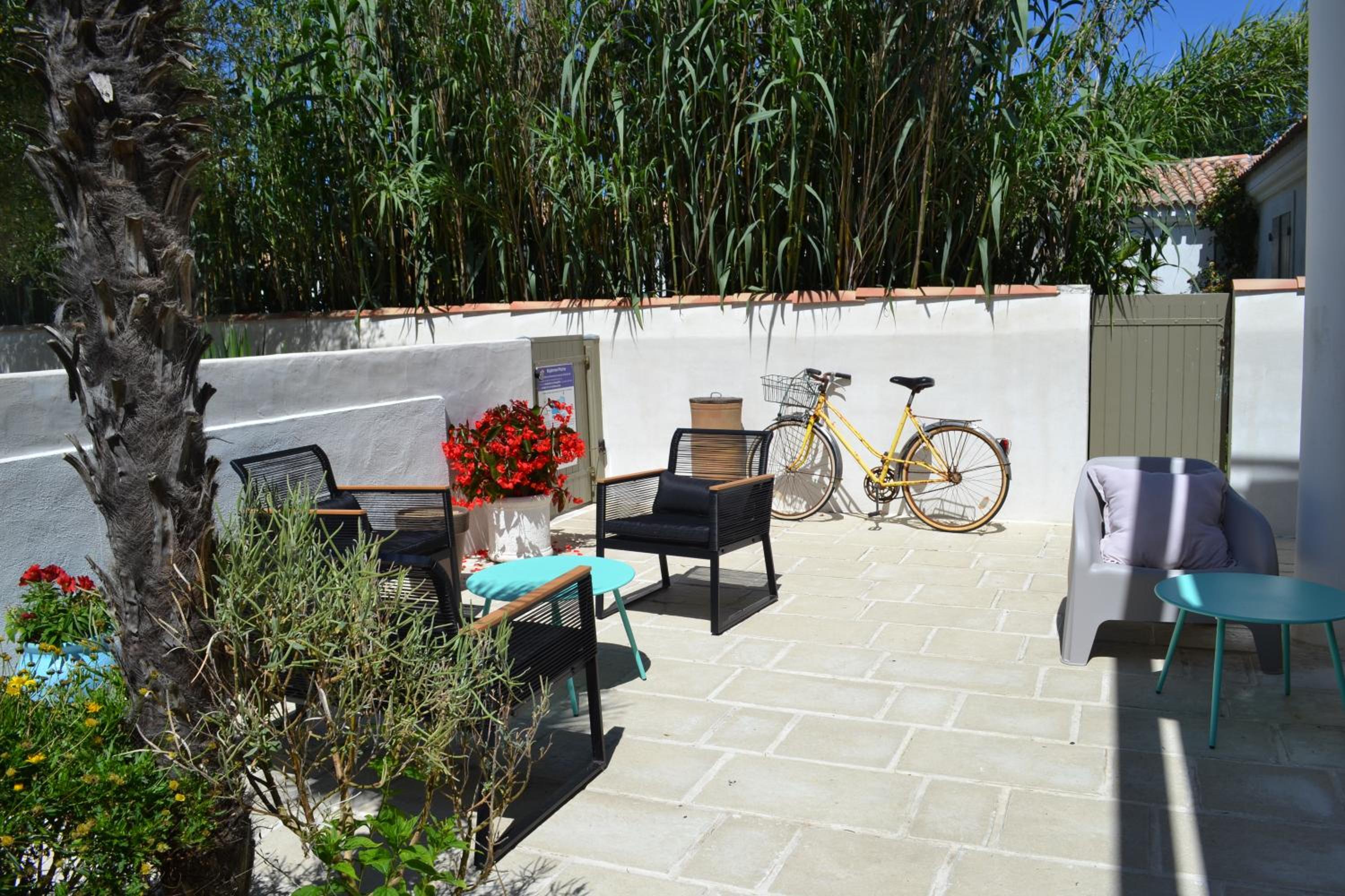 outdoor BBQ area