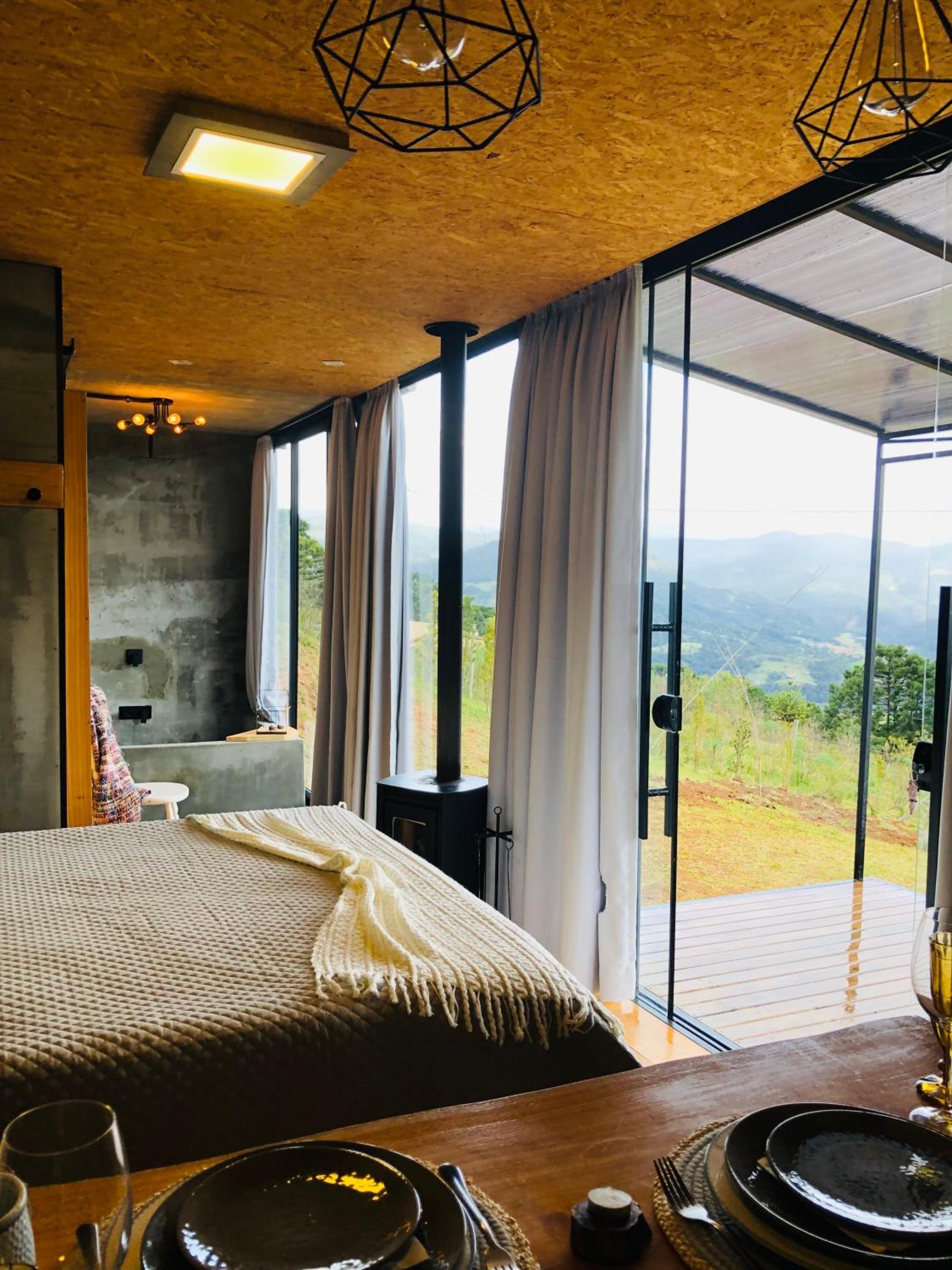 Pousada Colina dos Ventos - Cabana Fortaleza!