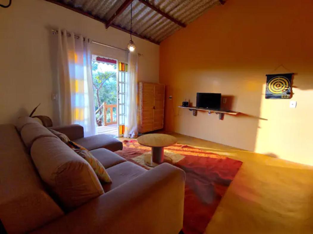 Casa confortável, pertinho da cidade e conectada a natureza