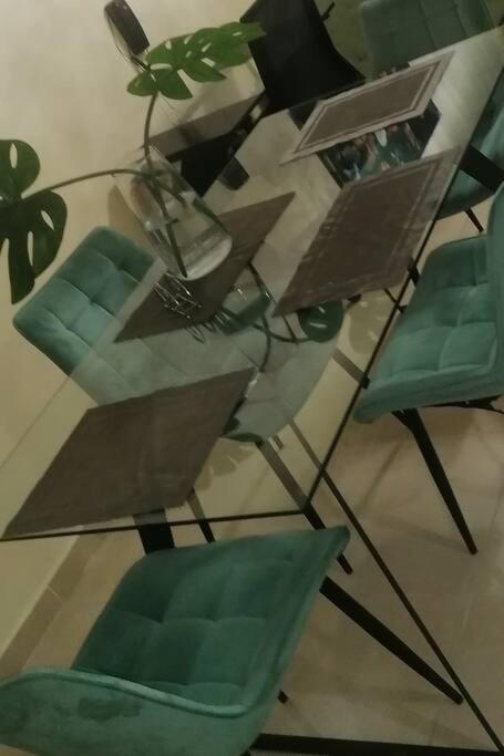 Lesnah Apartamento, Jacobo Majluta
