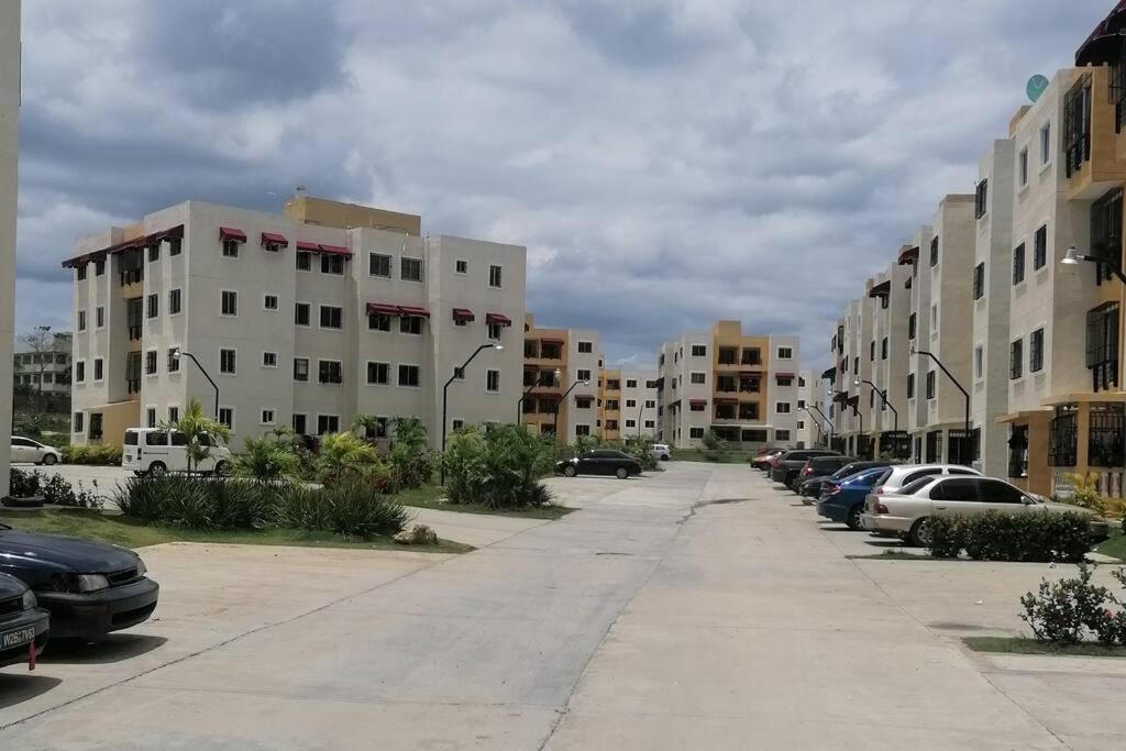 Lesnah Apartamento, Jacobo Majluta