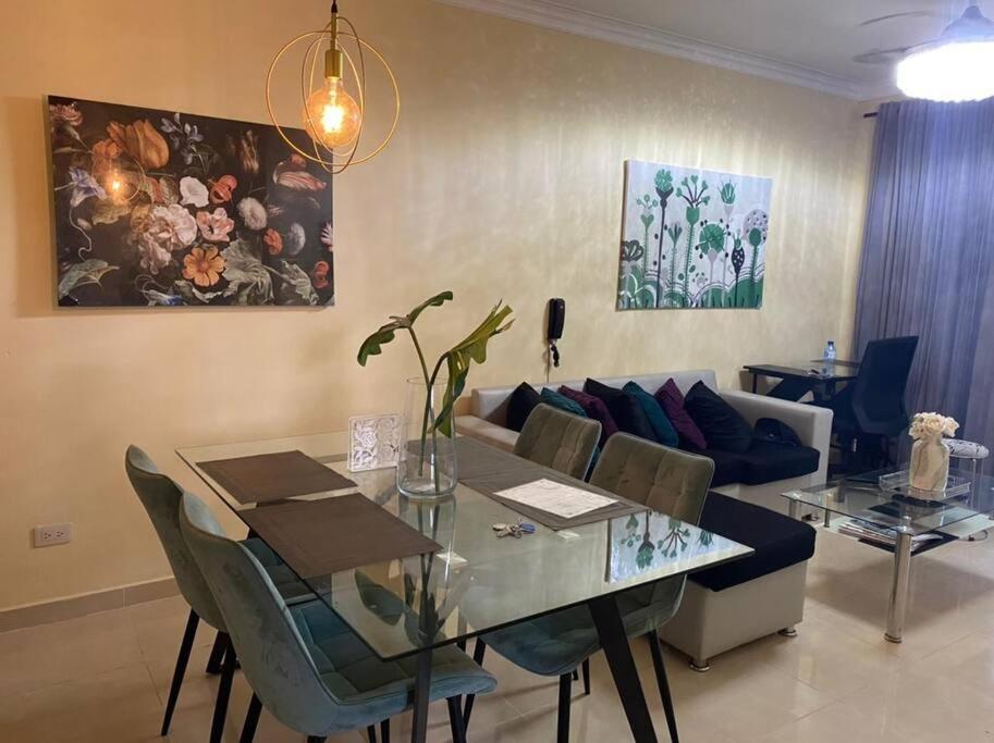 Lesnah Apartamento, Jacobo Majluta